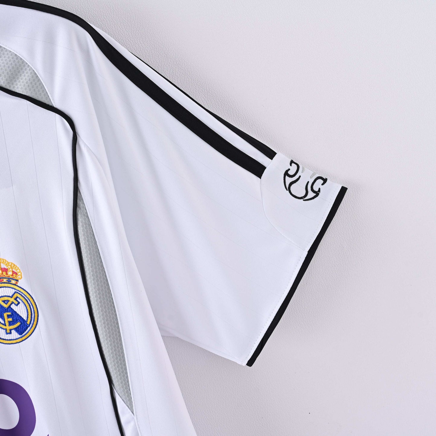 2006-07 Real Madrid Home Kit - Retro Classic Kits