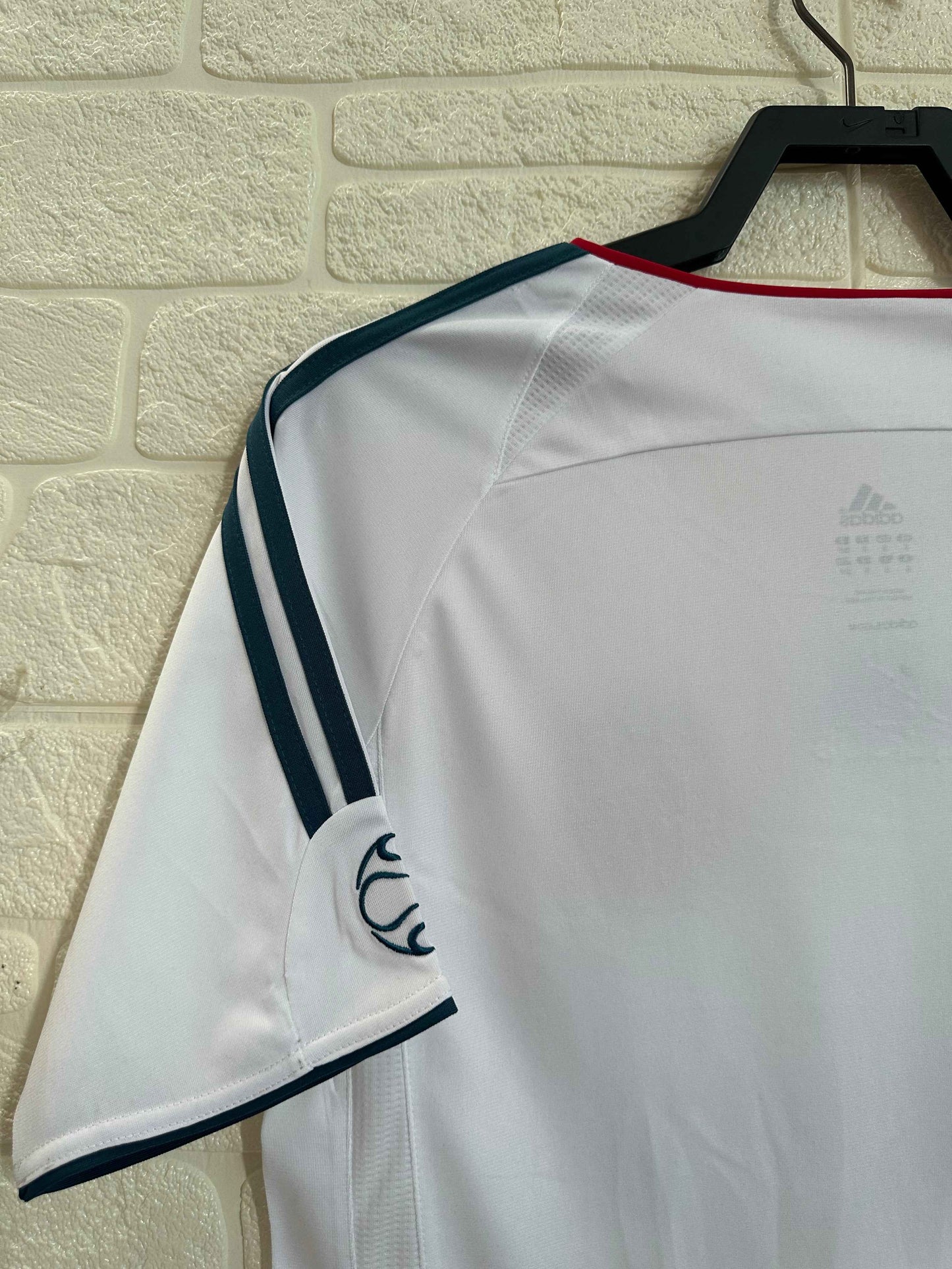 2006-07 Liverpool Third Shirt - Retro Classic Kits
