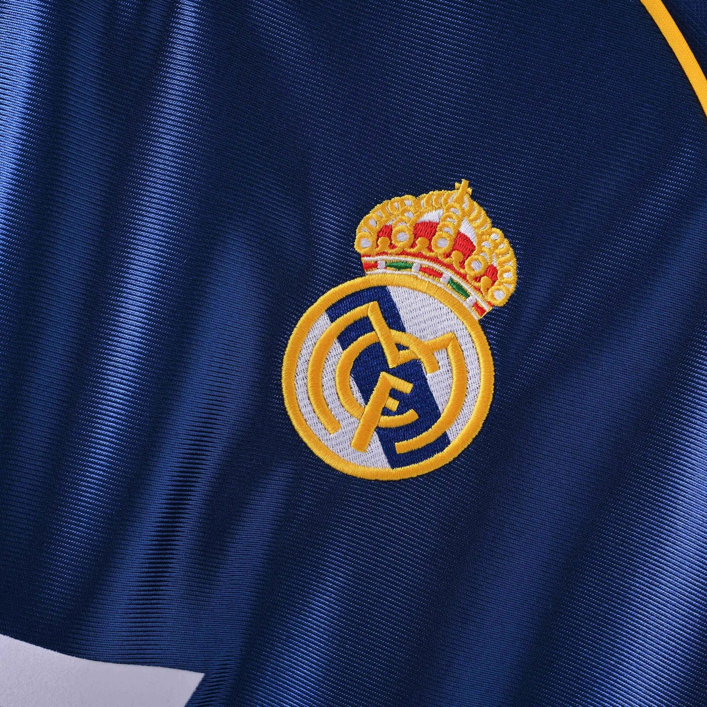 1998-00 Real Madrid Third Kit - Kit Legacy
