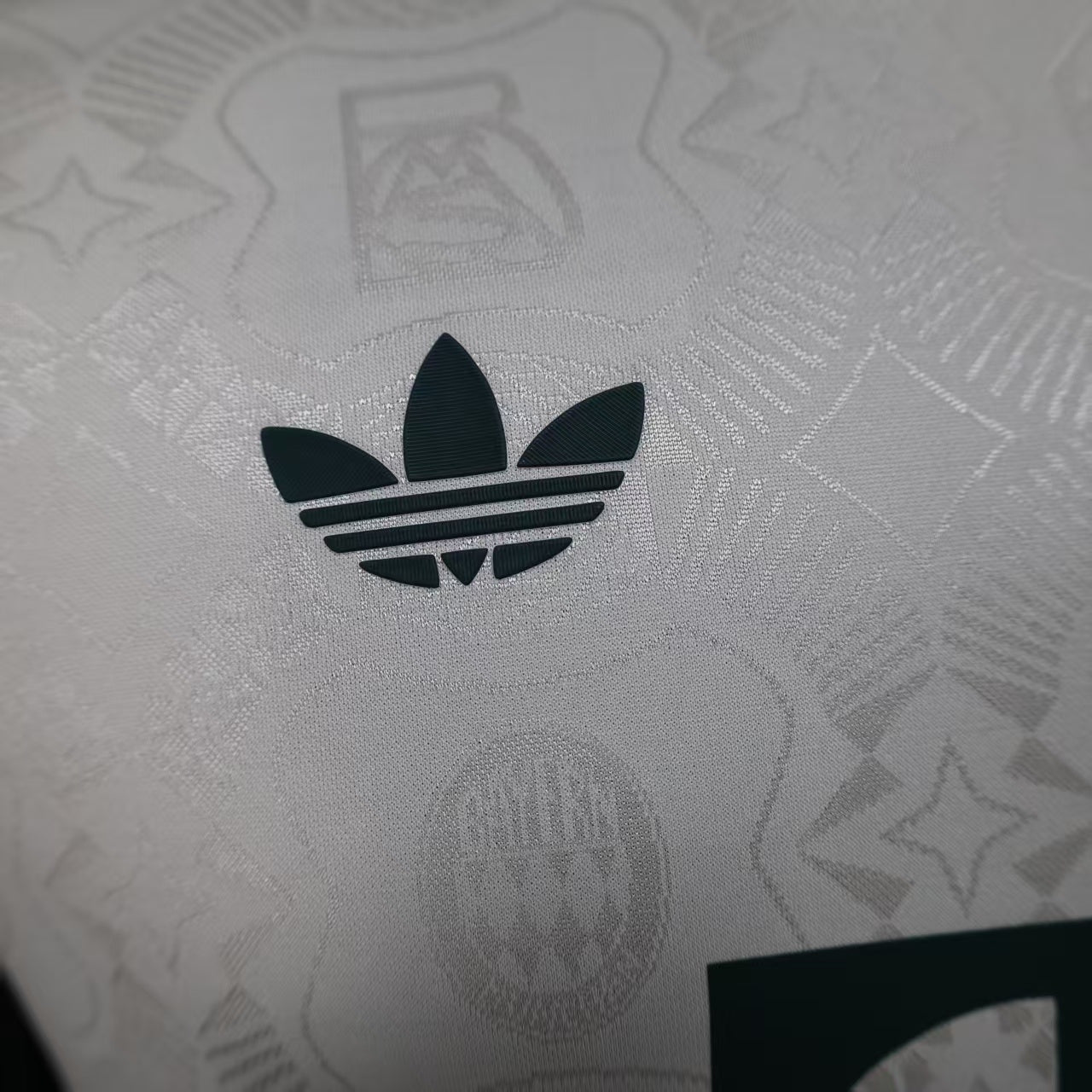 Special Edition Bayern Munich 25/26 Oktoberfest Kit