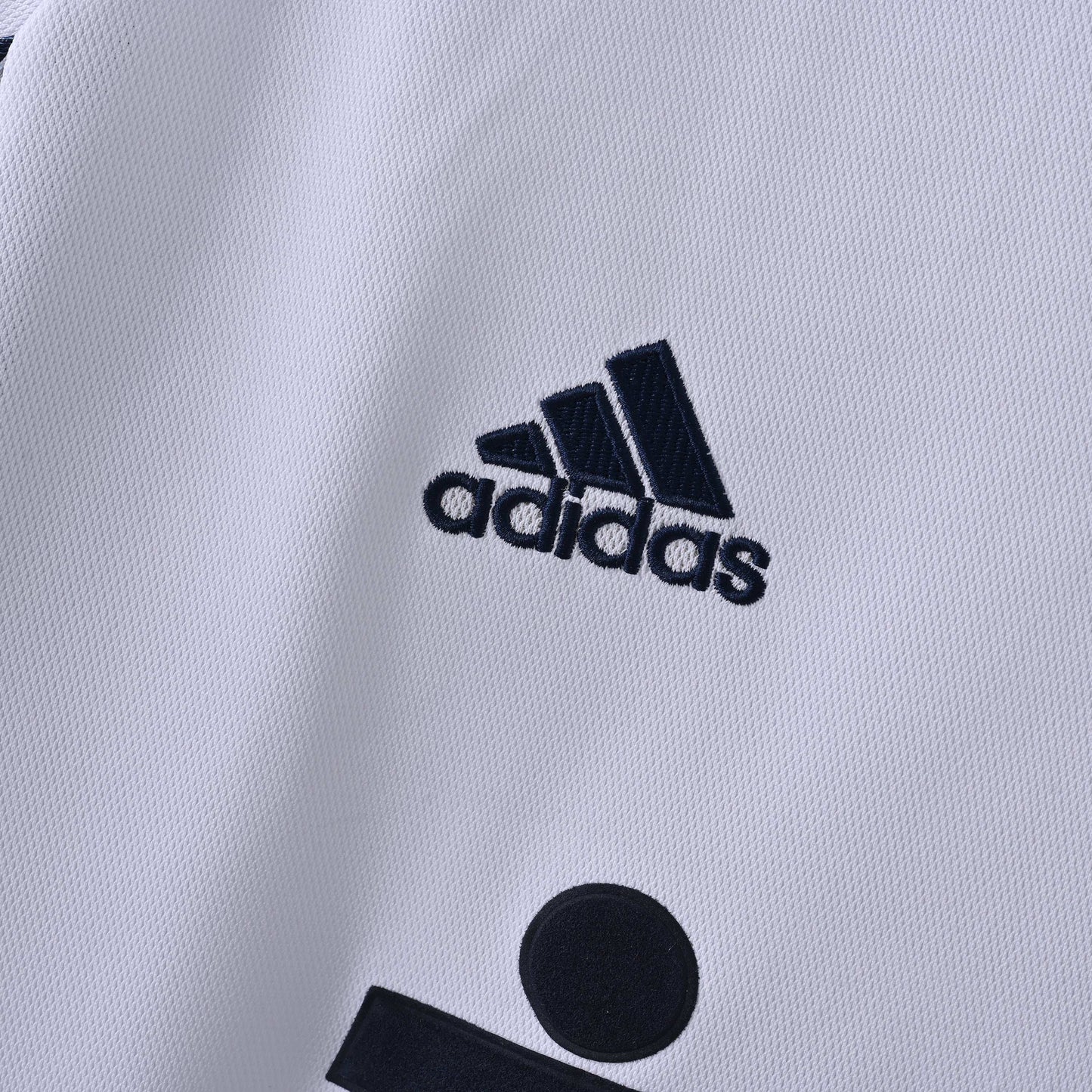 2000-01 Real Madrid Home Kit - Retro Classic Kits