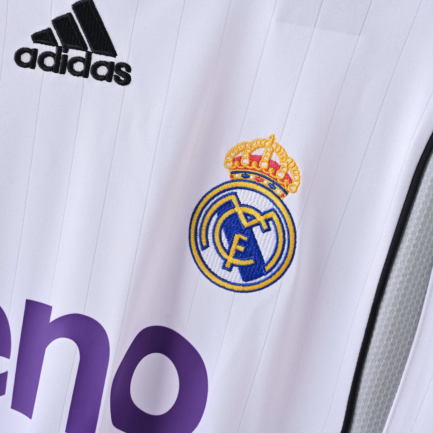 2006-07 Real Madrid Home Kit - Retro Classic Kits
