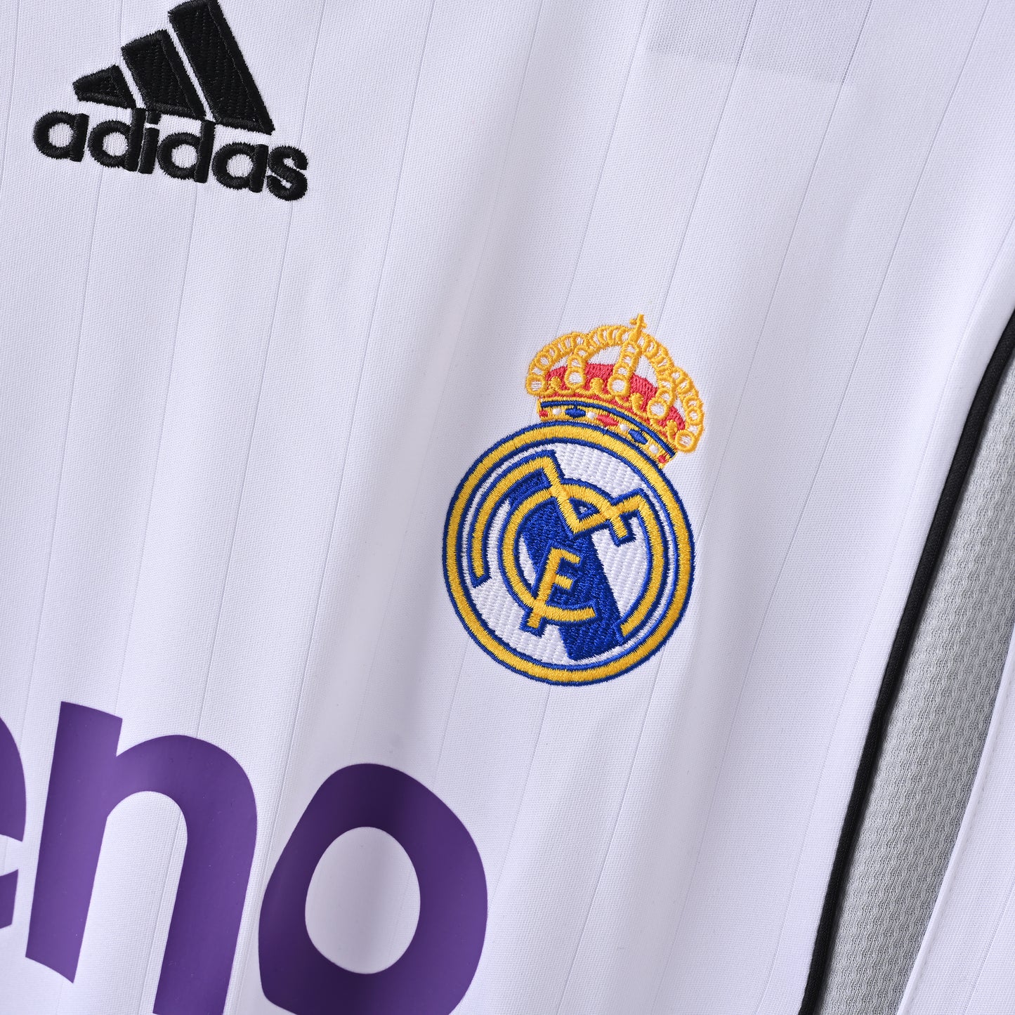 2006-07 Real Madrid Home Kit - Retro Classic Kits