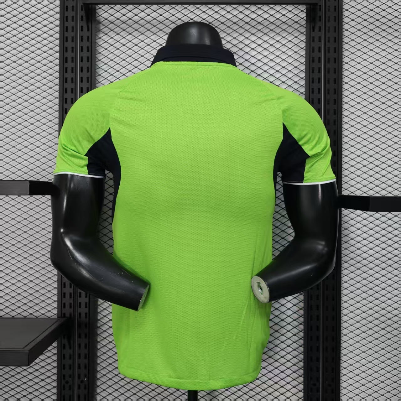 Fulham 2025-26 Away Kit