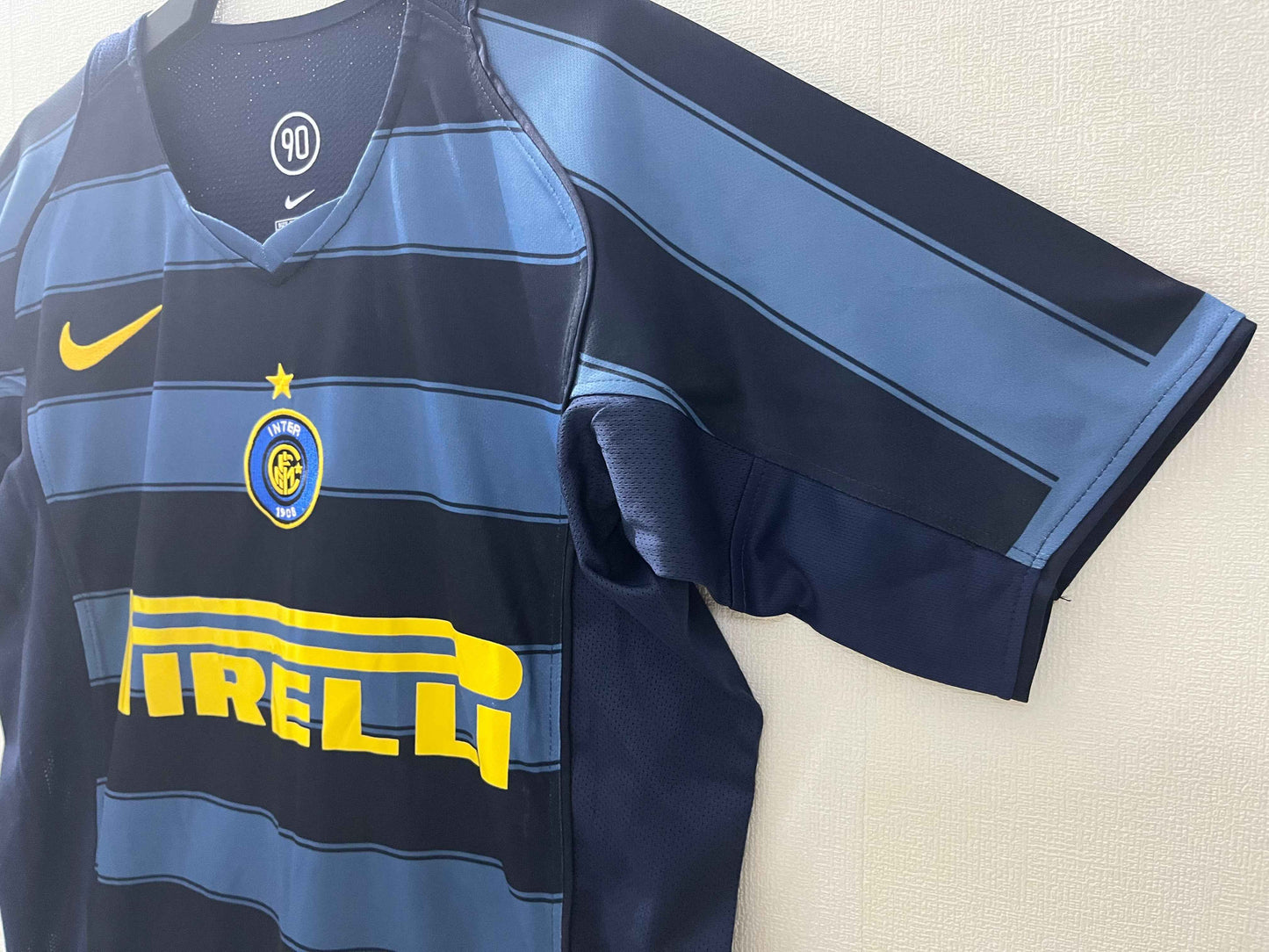 2004-05 Inter Milan Third Shirt - Retro Classic Kits