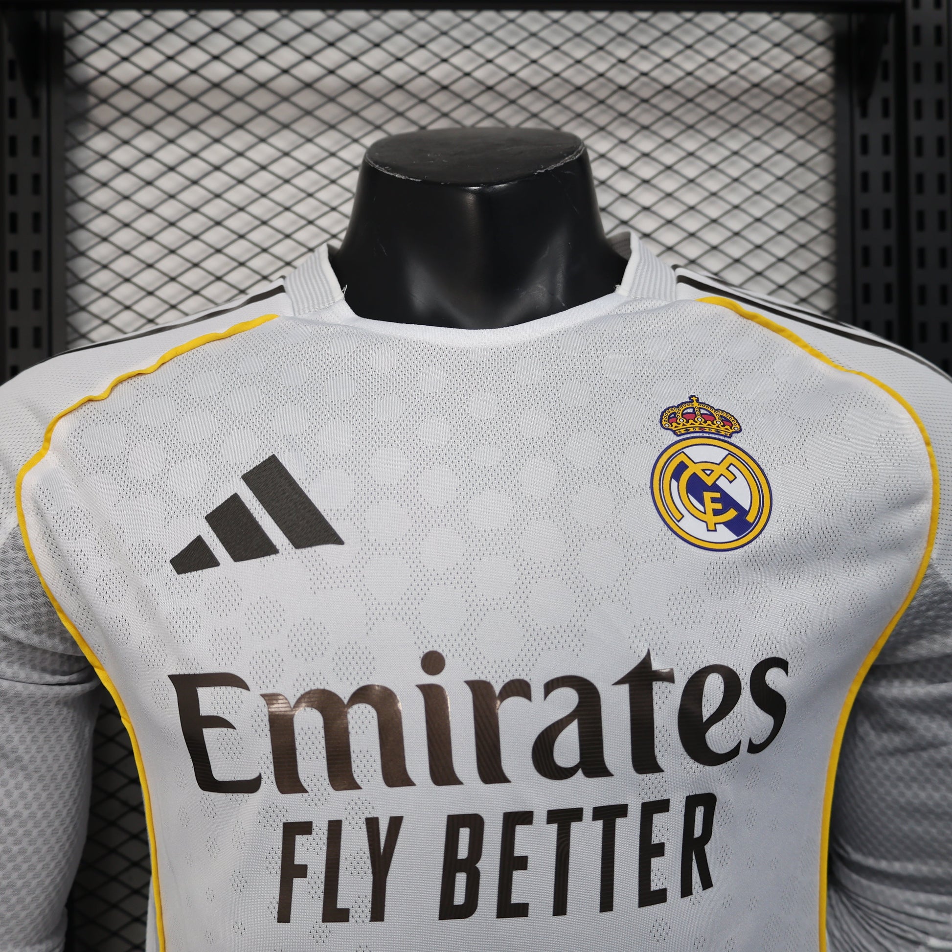 Real Madrid 2025-26 Home Kit - Long Sleeve