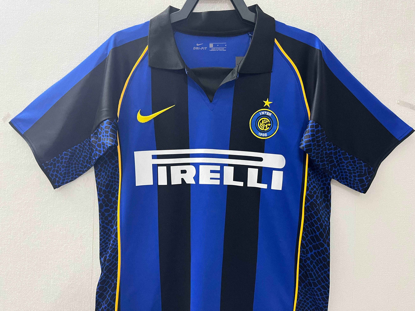 2001-02 Inter Milan Home Shirt - Retro Classic Kits