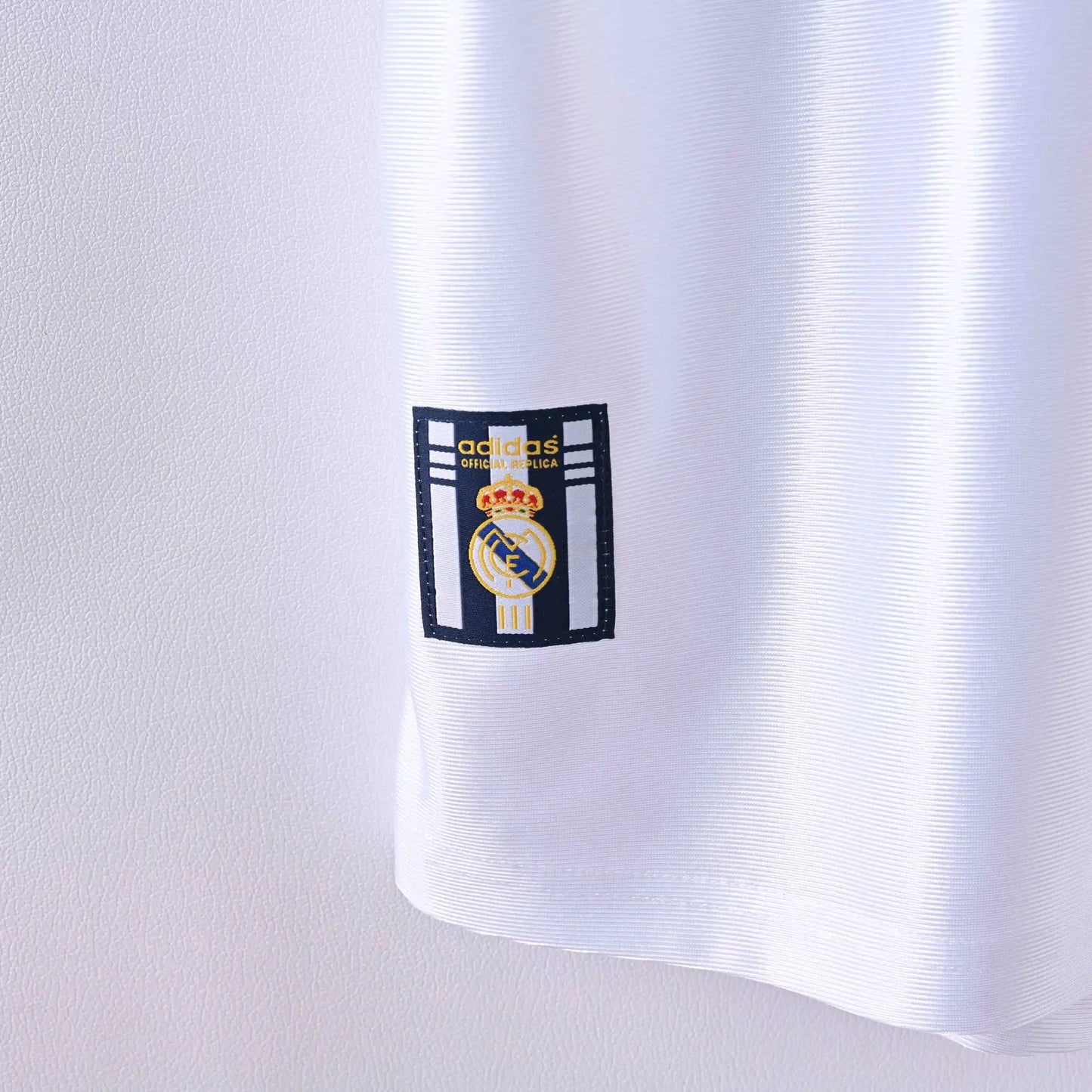 1998-00 Real Madrid Home Kit - Retro Classic Kits