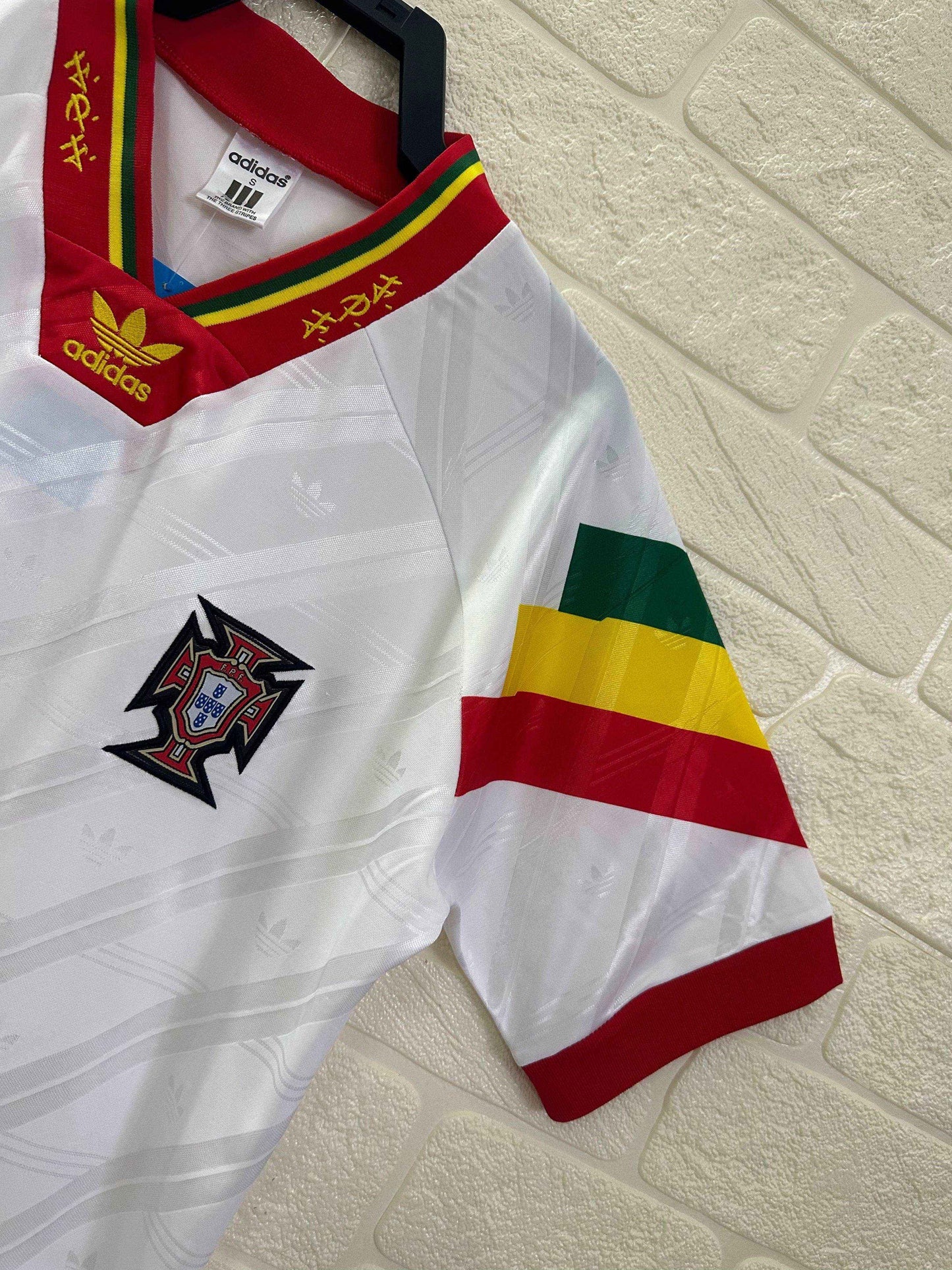 1992 Portugal Away Shirt - Retro Classic Kits
