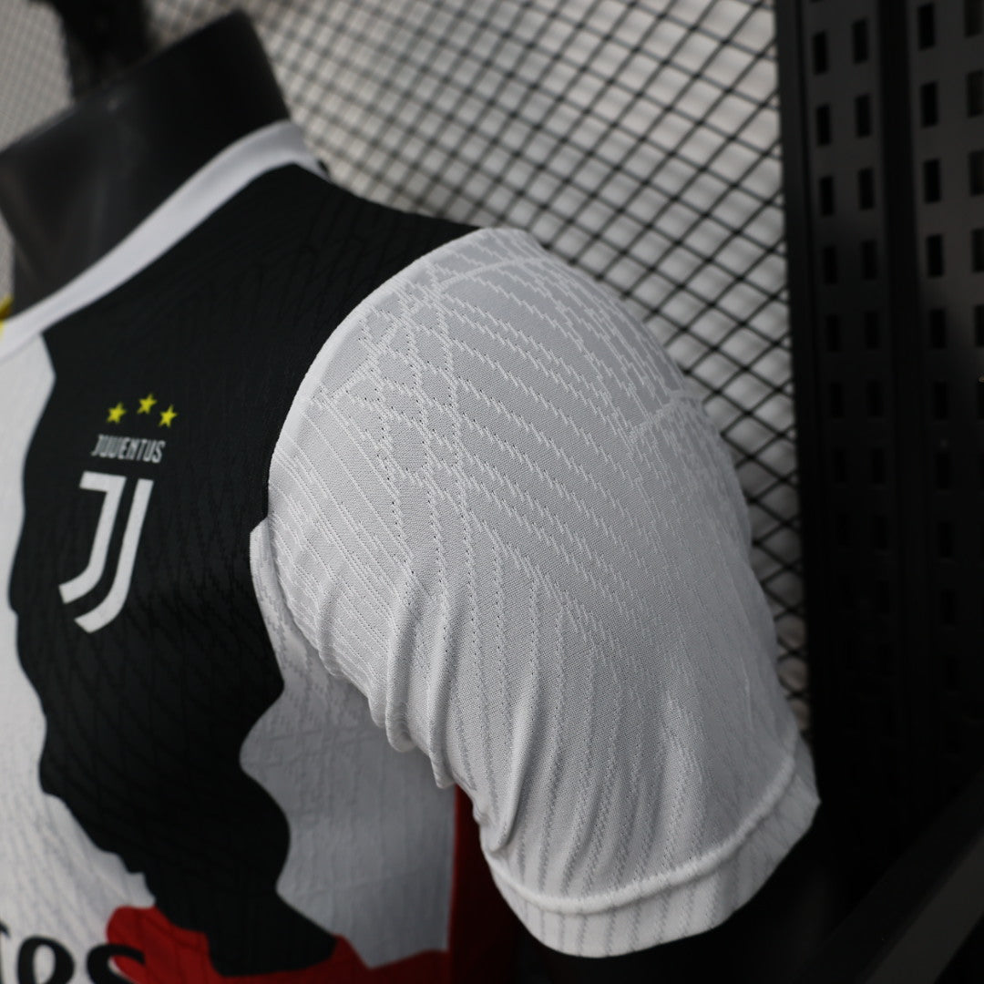 Special Edition Cristiano Ronaldo Tribute Kit - Retro Classic Kits