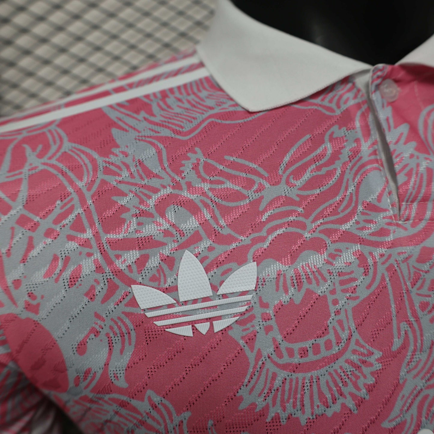 Special Edition Real Madrid Kit - Pink Dragon - Retro Classic Kits