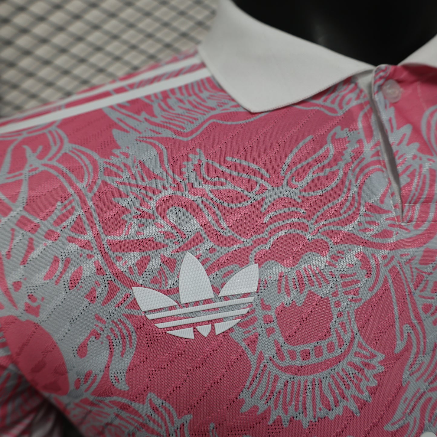 Special Edition Real Madrid Kit - Pink Dragon - Retro Classic Kits