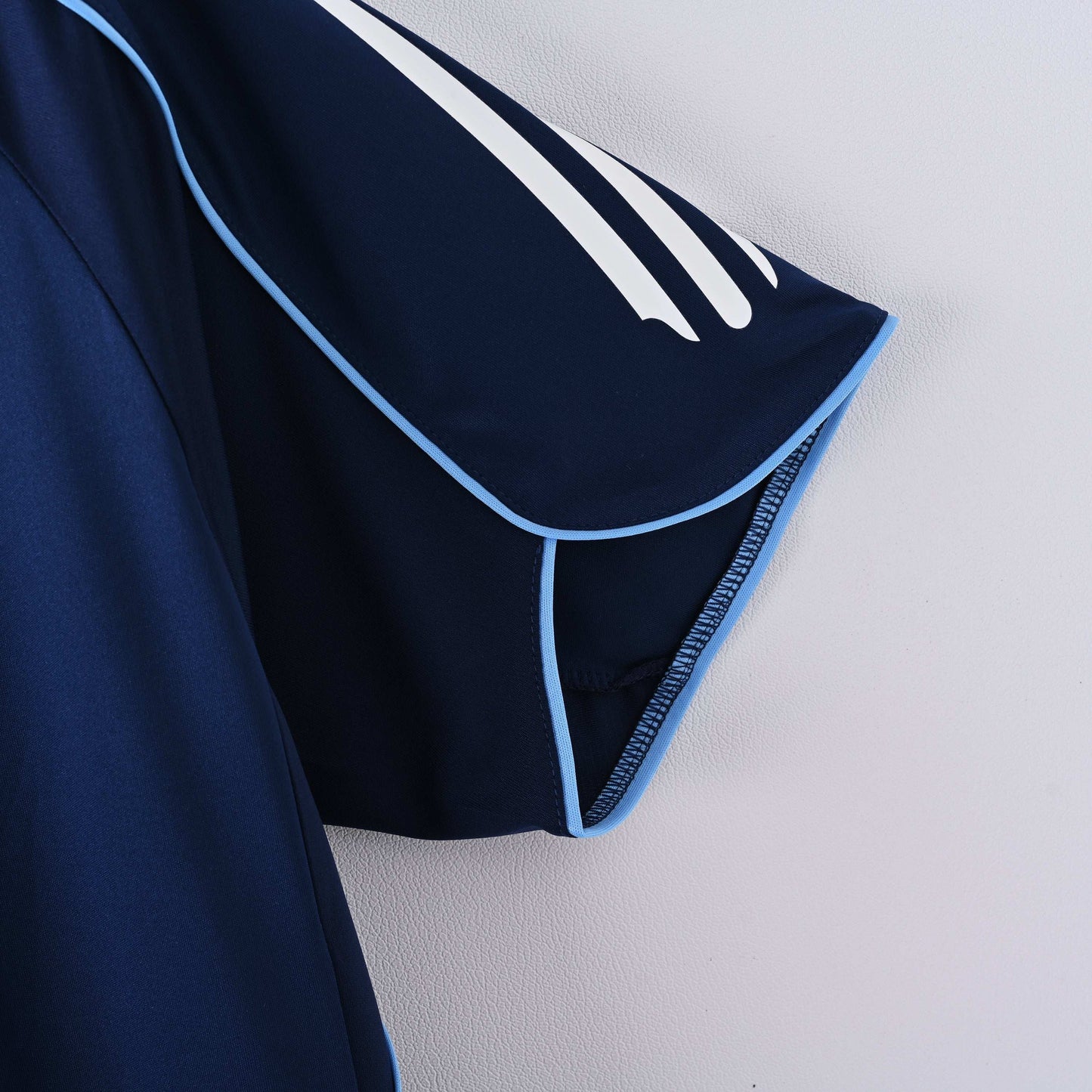 2005-06 Real Madrid Away Kit - Retro Classic Kits