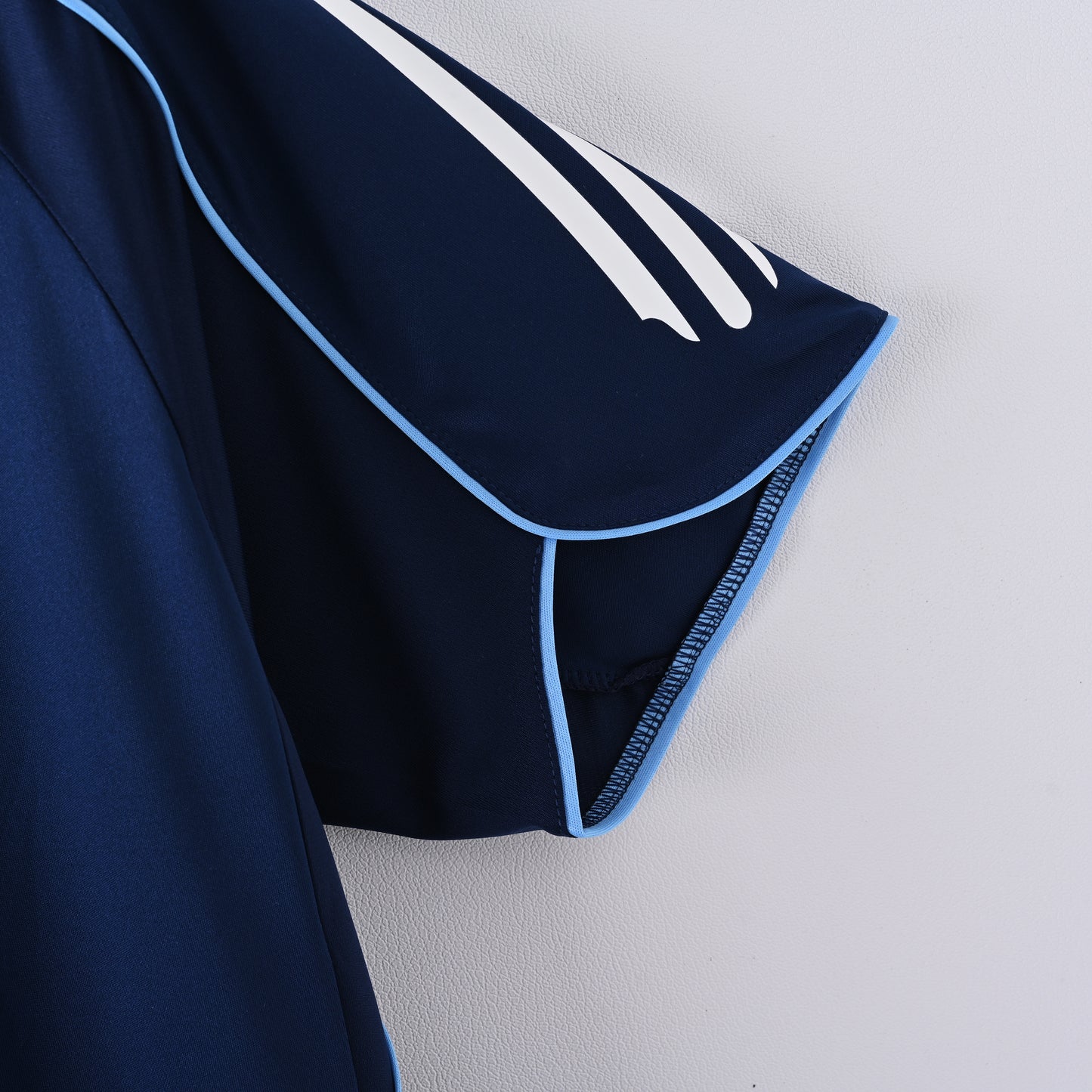 2005-06 Real Madrid Away Kit - Retro Classic Kits
