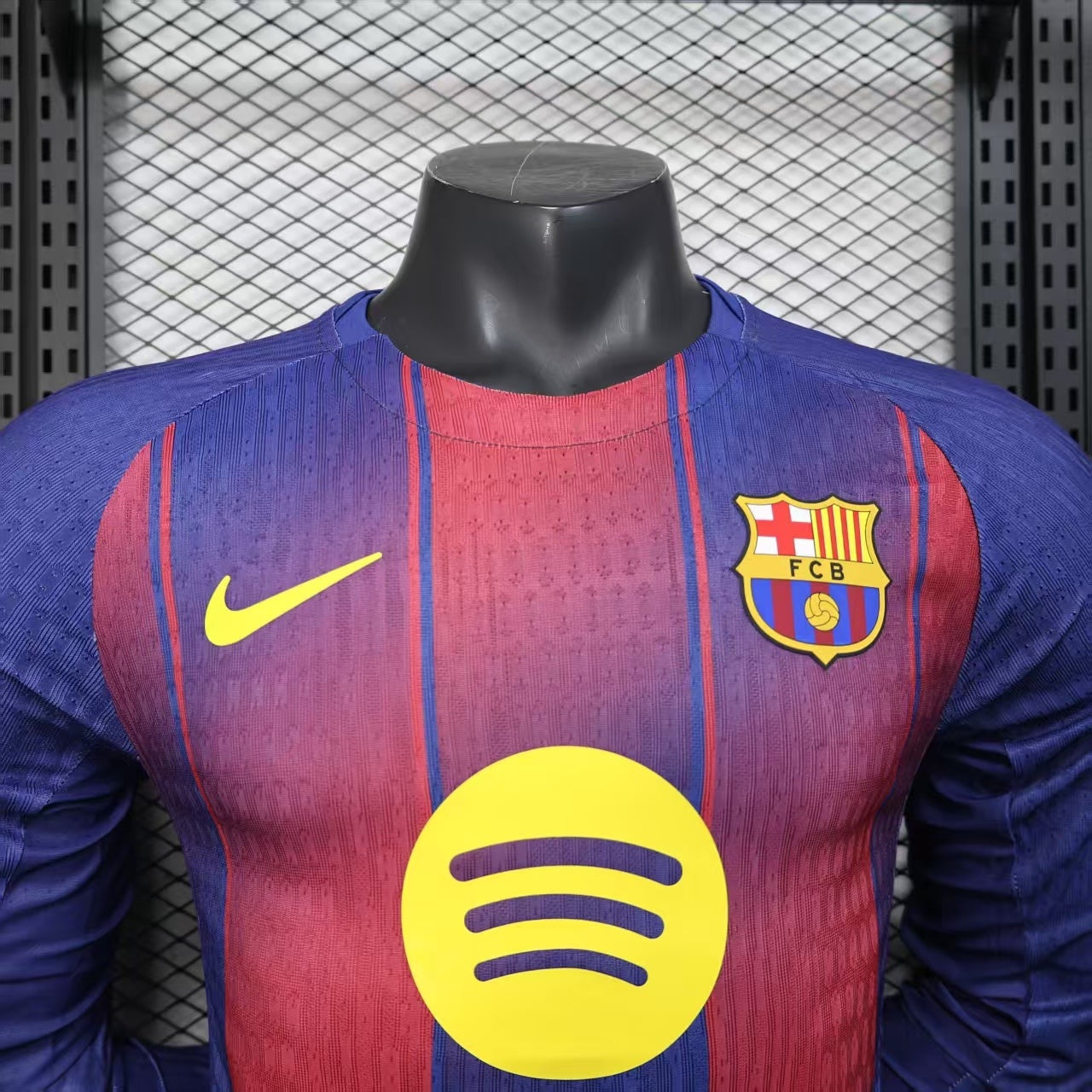 FC Barcelona 2025-26 Home Kit - Long Sleeve