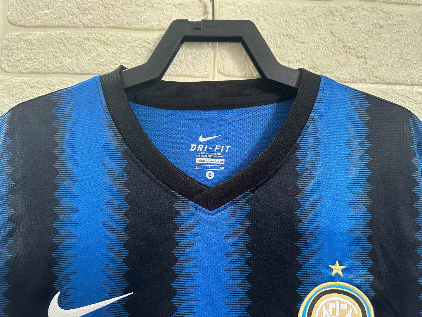 2010-11 Inter Milan Home Shirt - Retro Classic Kits