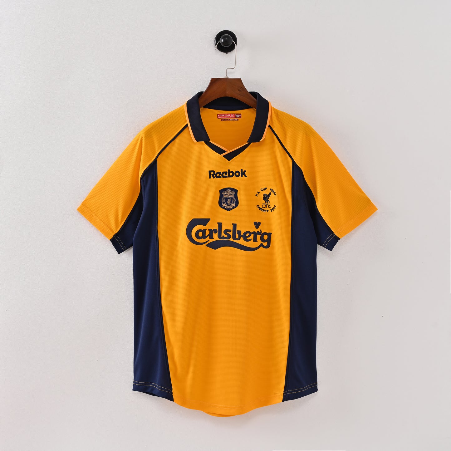Liverpool 2000-01 Away Kit