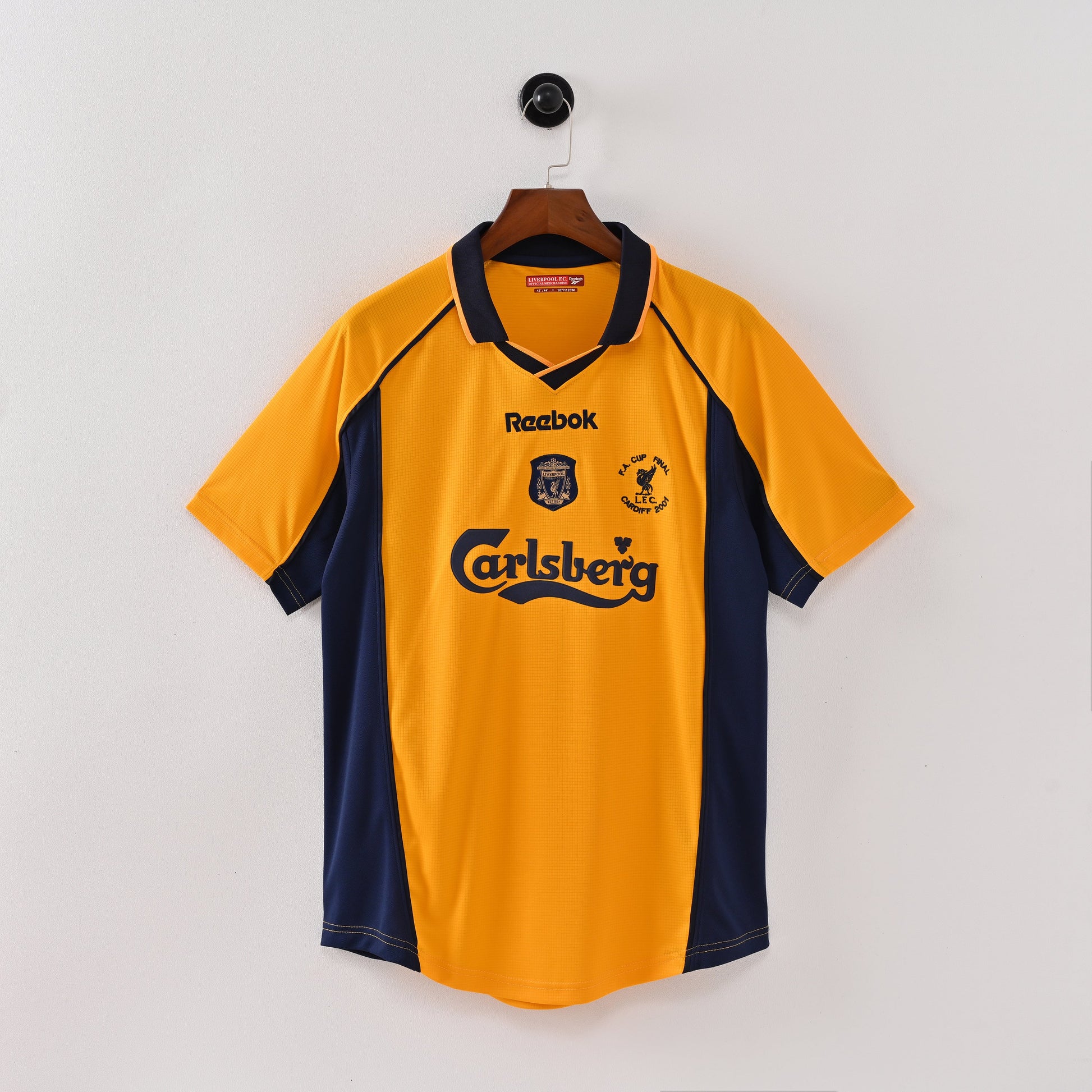 Liverpool 2000-01 Away Kit
