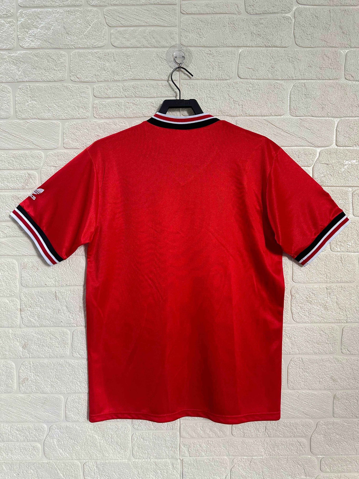 1985 Manchester United Home Jersey - Retro Classic Kits