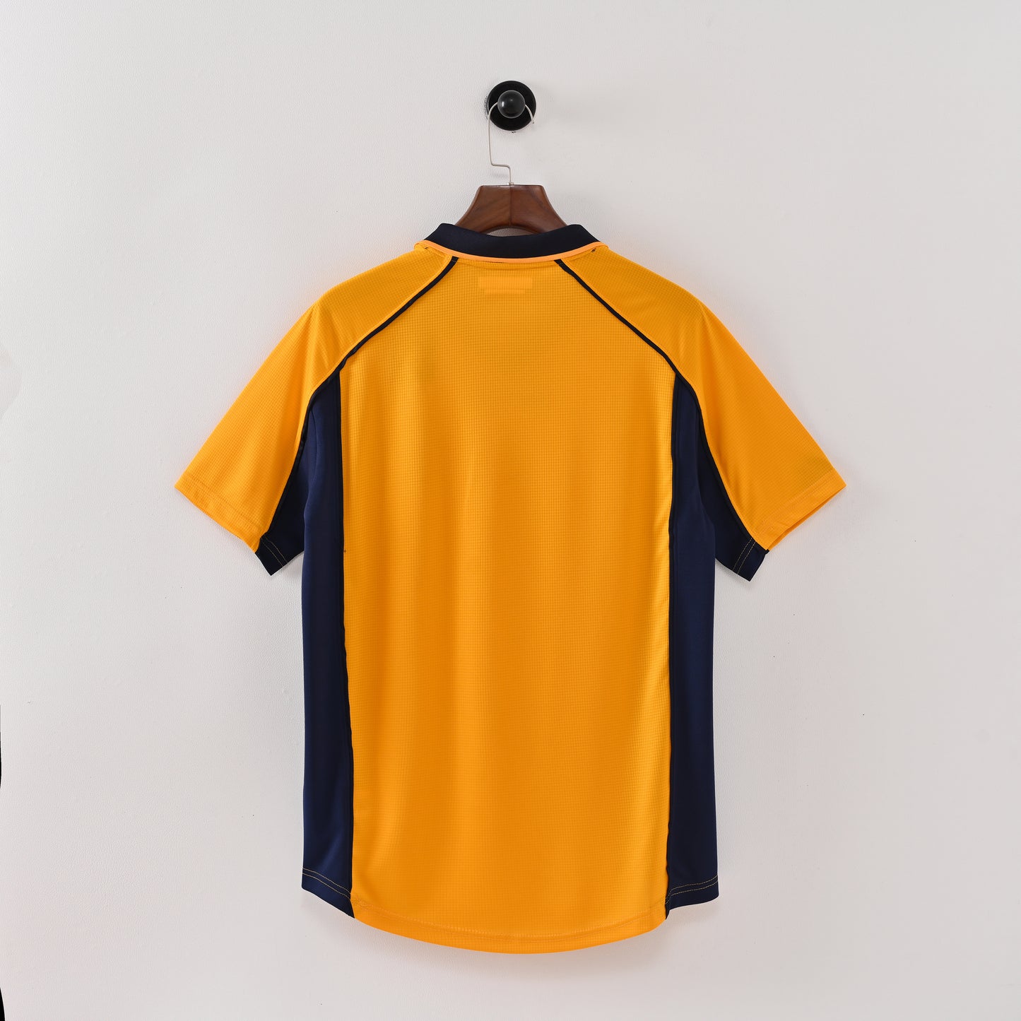 Liverpool 2000-01 Away Kit