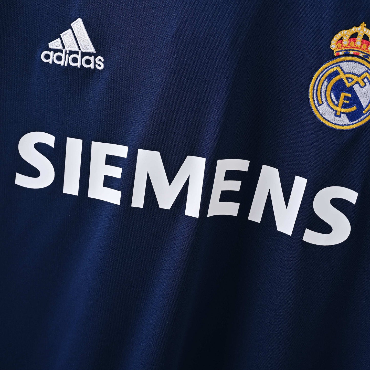 2005-06 Real Madrid Away Kit - Retro Classic Kits