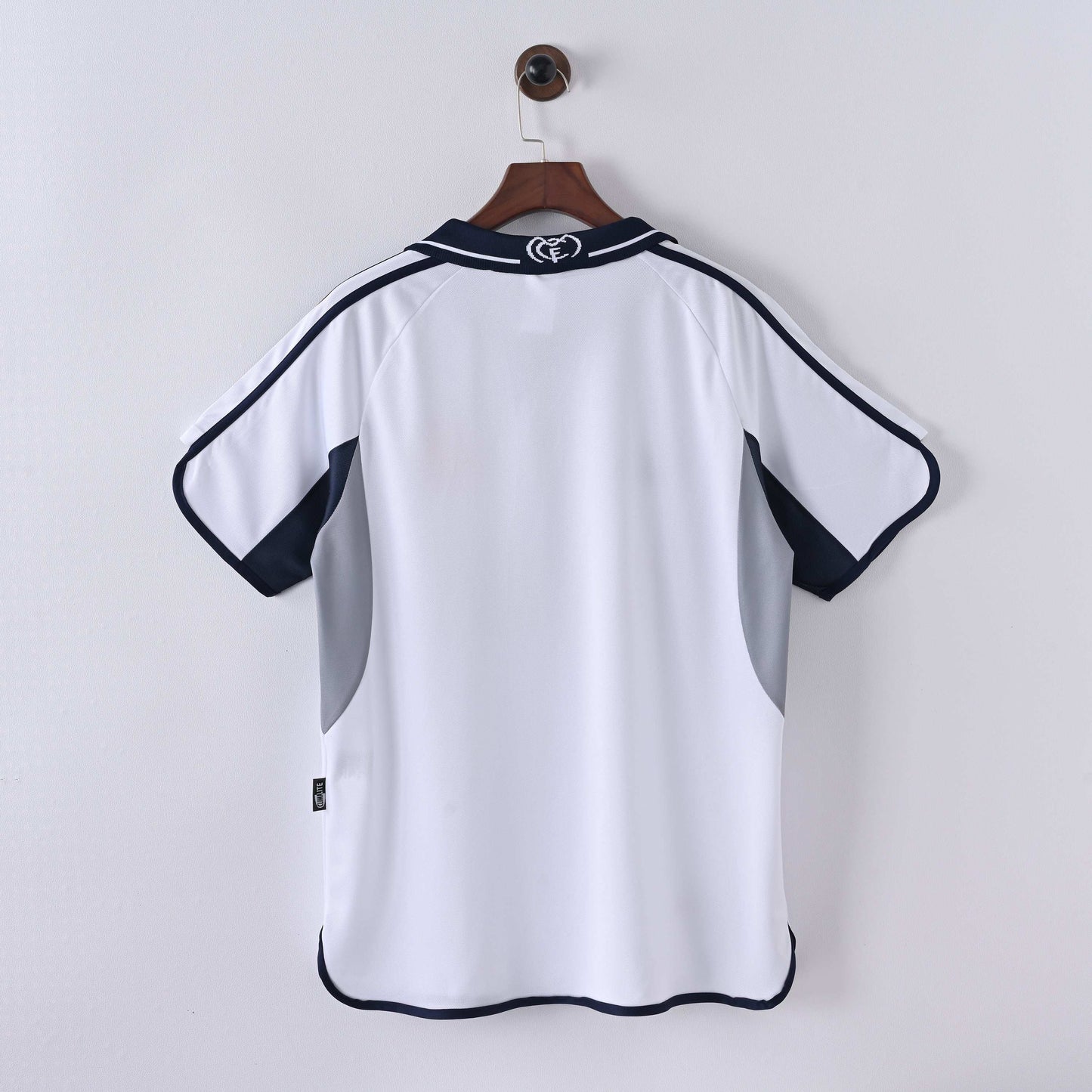 2000-01 Real Madrid Home Kit - Retro Classic Kits