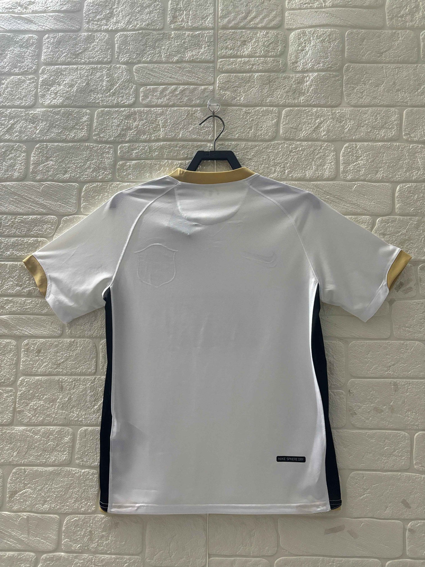 2006-07 Manchester United Away Shirt - Retro Classic Kits