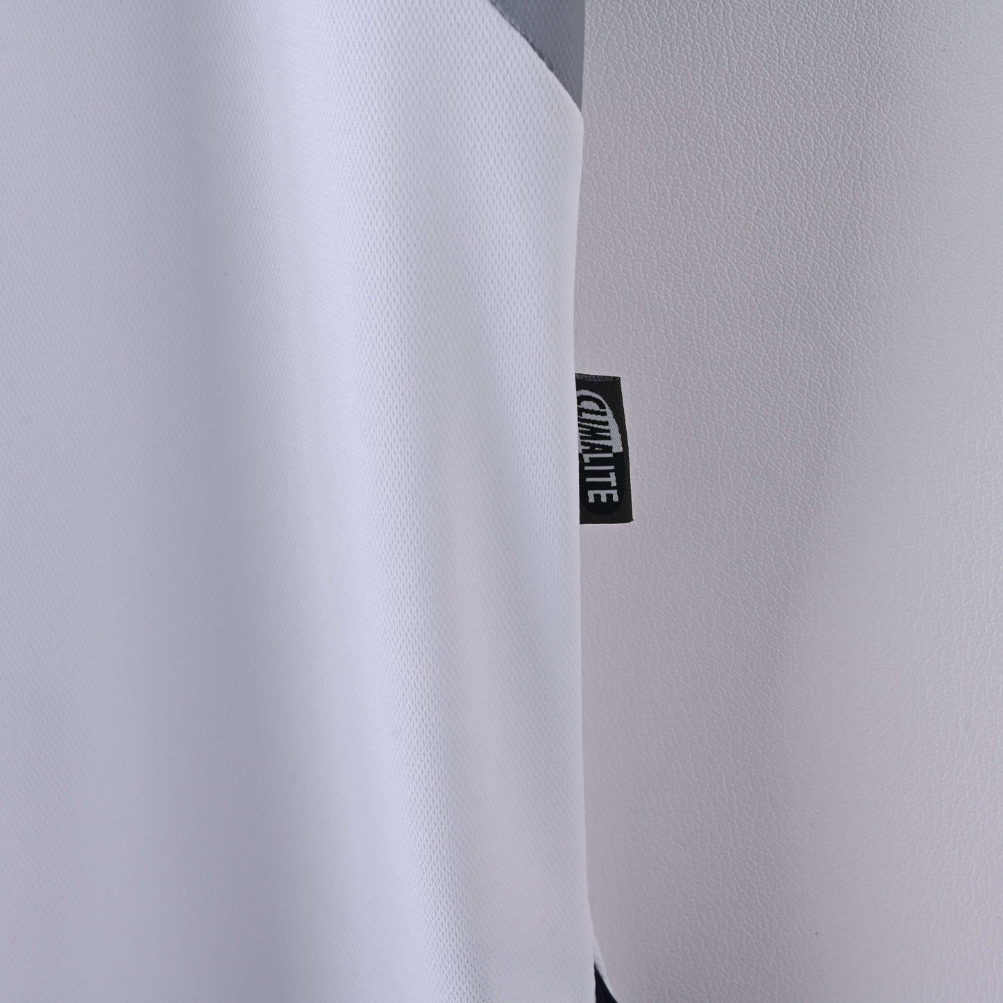 2000-01 Real Madrid Home Kit - Retro Classic Kits