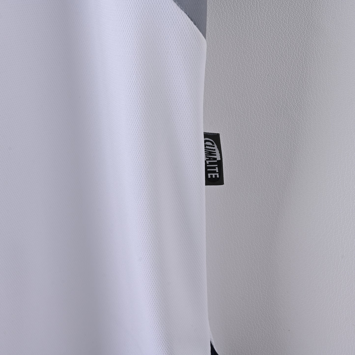 2000-01 Real Madrid Home Kit - Retro Classic Kits