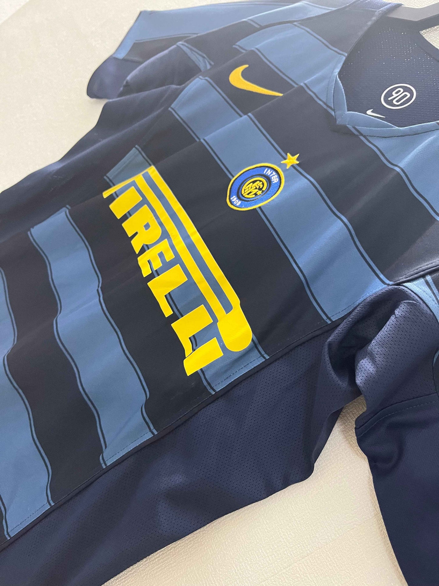 2004-05 Inter Milan Third Shirt - Retro Classic Kits