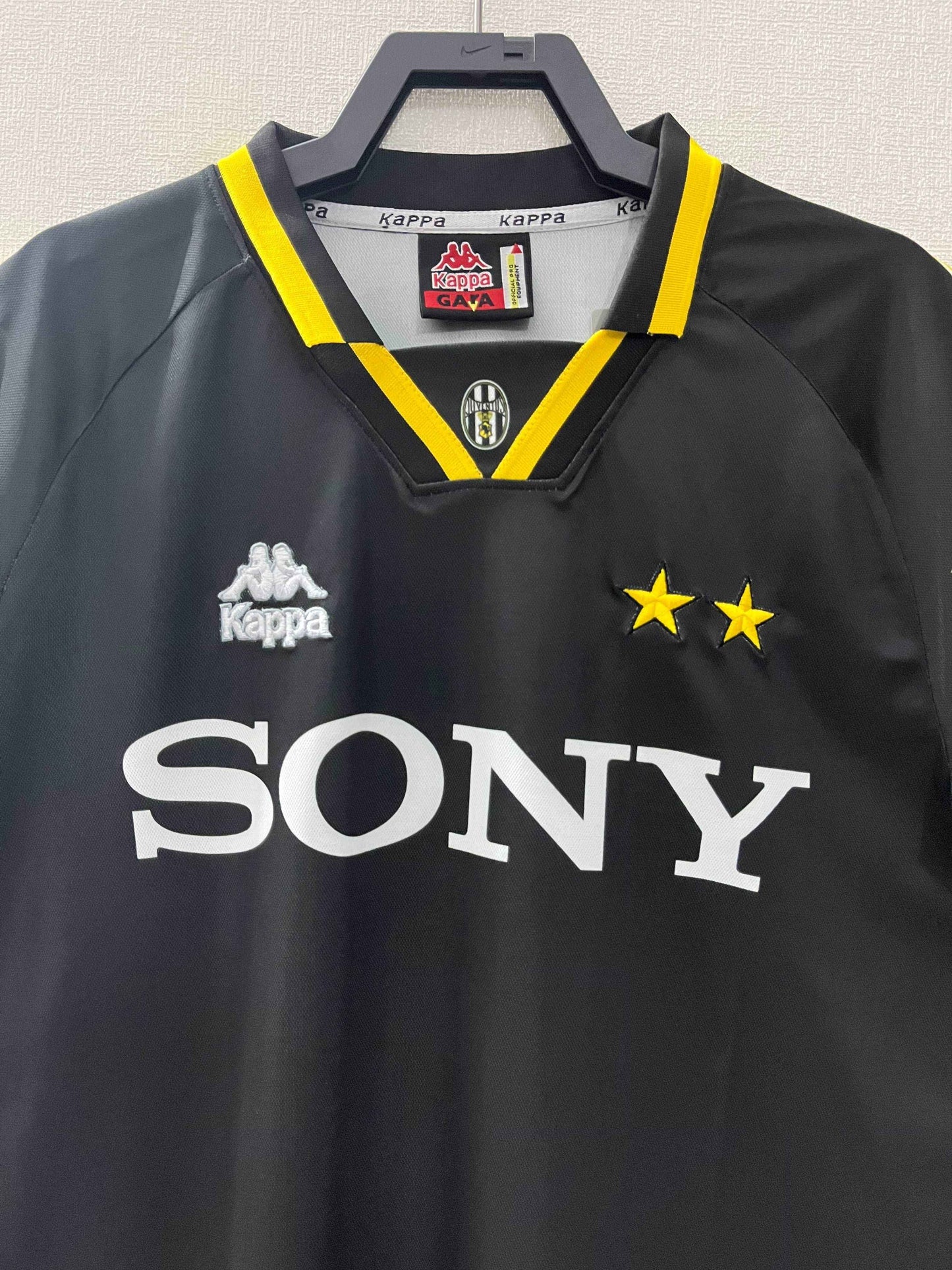 1995-97 Juventus Home Shirt - Retro Classic Kits