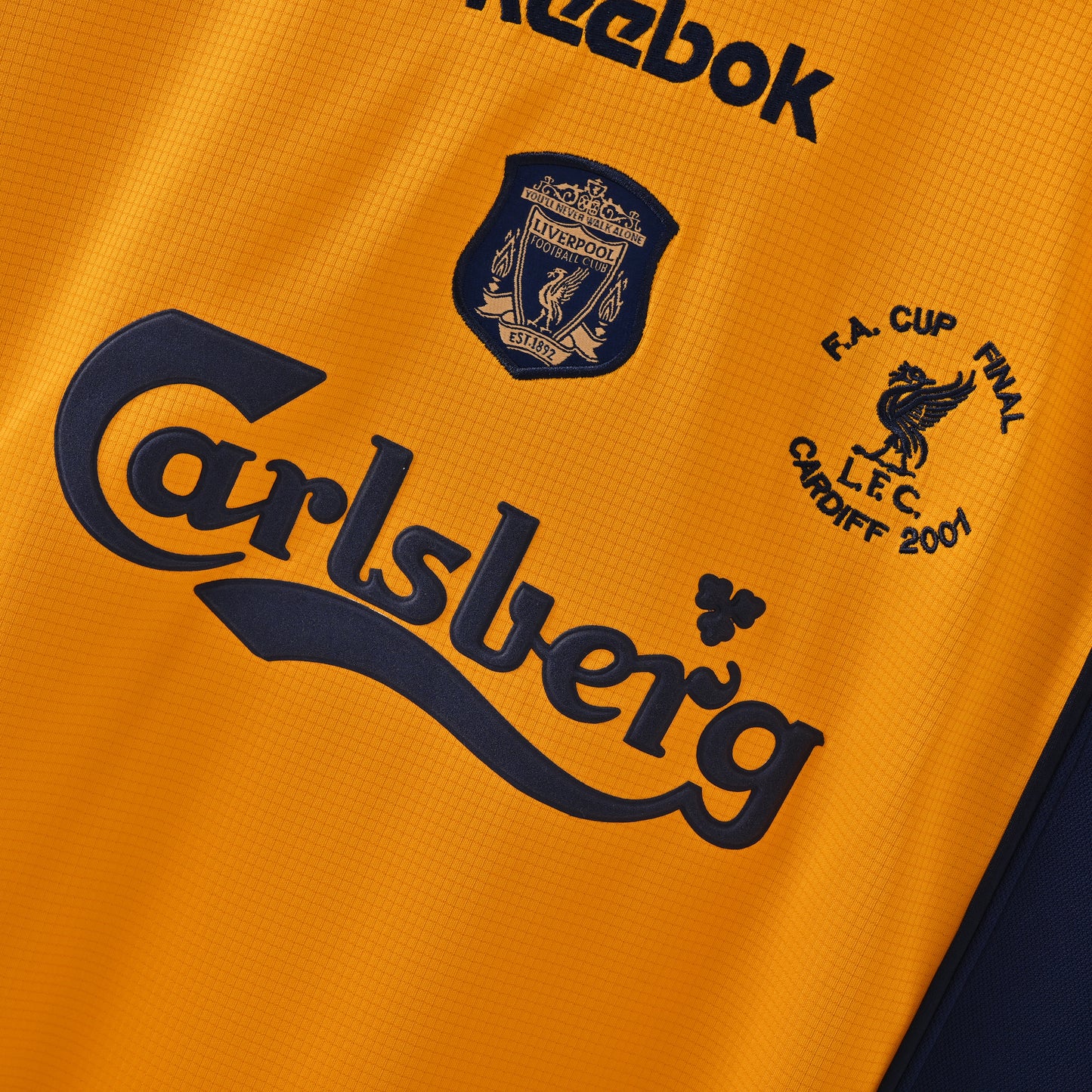 Liverpool 2000-01 Away Kit