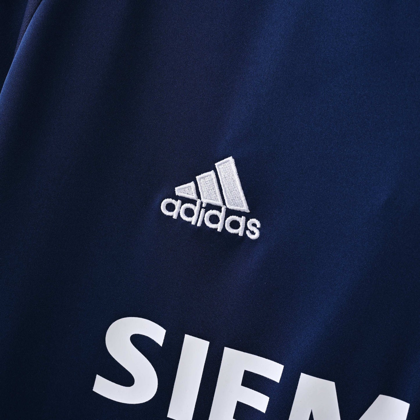 2005-06 Real Madrid Away Kit - Retro Classic Kits