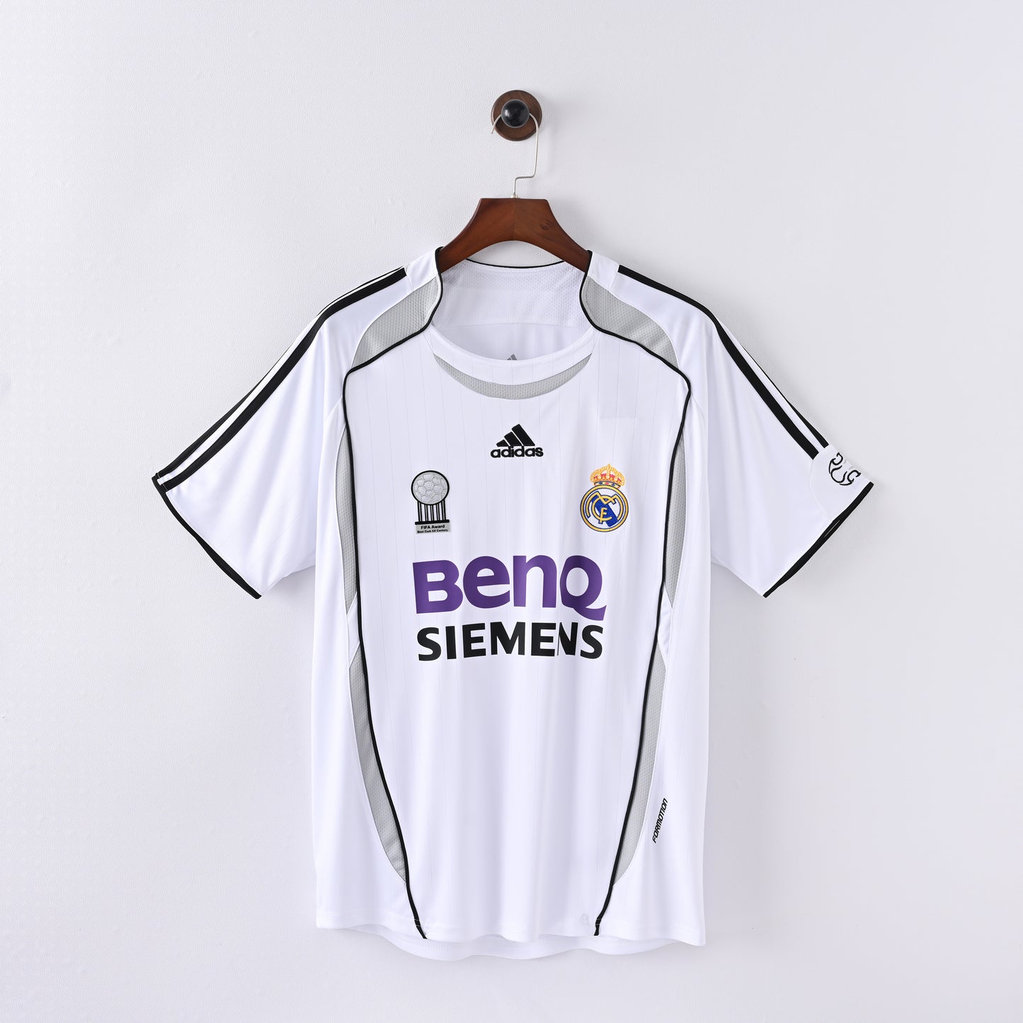 2006-07 Real Madrid Home Kit - Retro Classic Kits