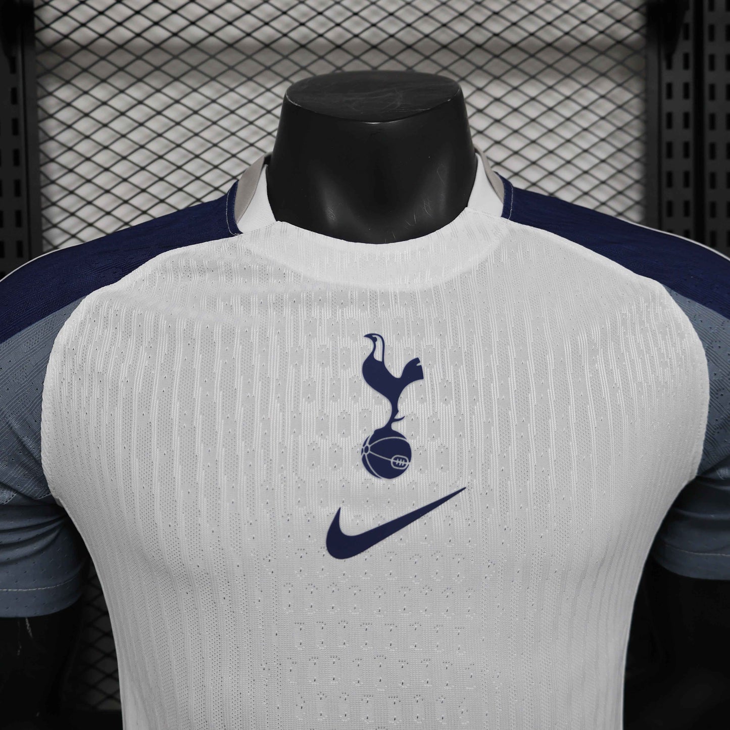 2025-26 Tottenham Hotspur Home Kit [Player Version] - Retro Classic Kits