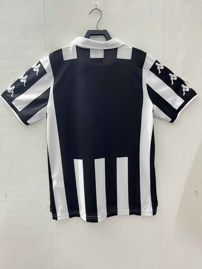 1999-00 Juventus Home Shirt - Retro Classic Kits