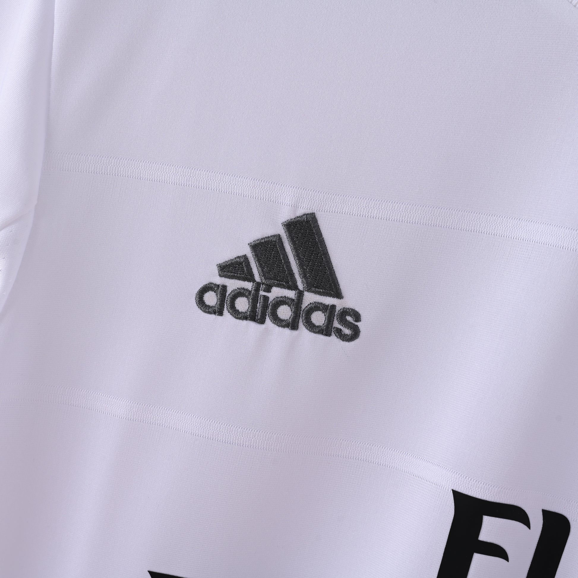 2013-14 Real Madrid Home Kit - Retro Classic Kits