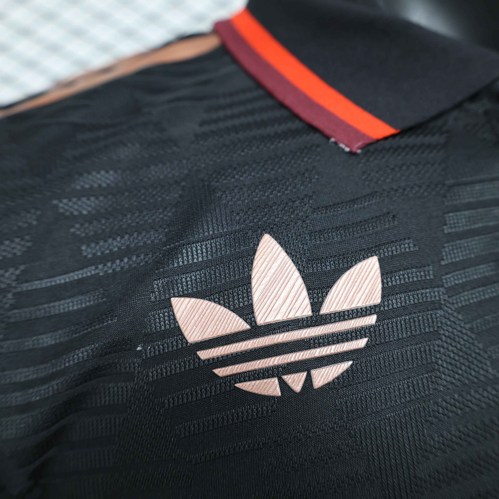 2024-25 Bayern Munich Black Shirt [Player Version] - Kit Legacy