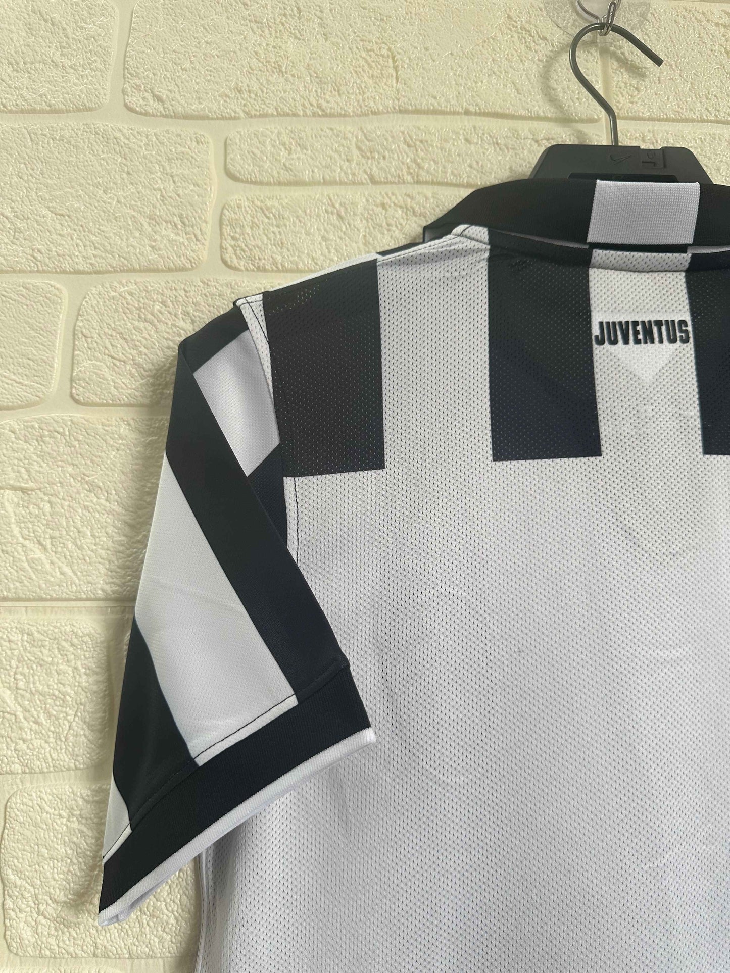 2014-15 Juventus Home Shirt - Retro Classic Kits
