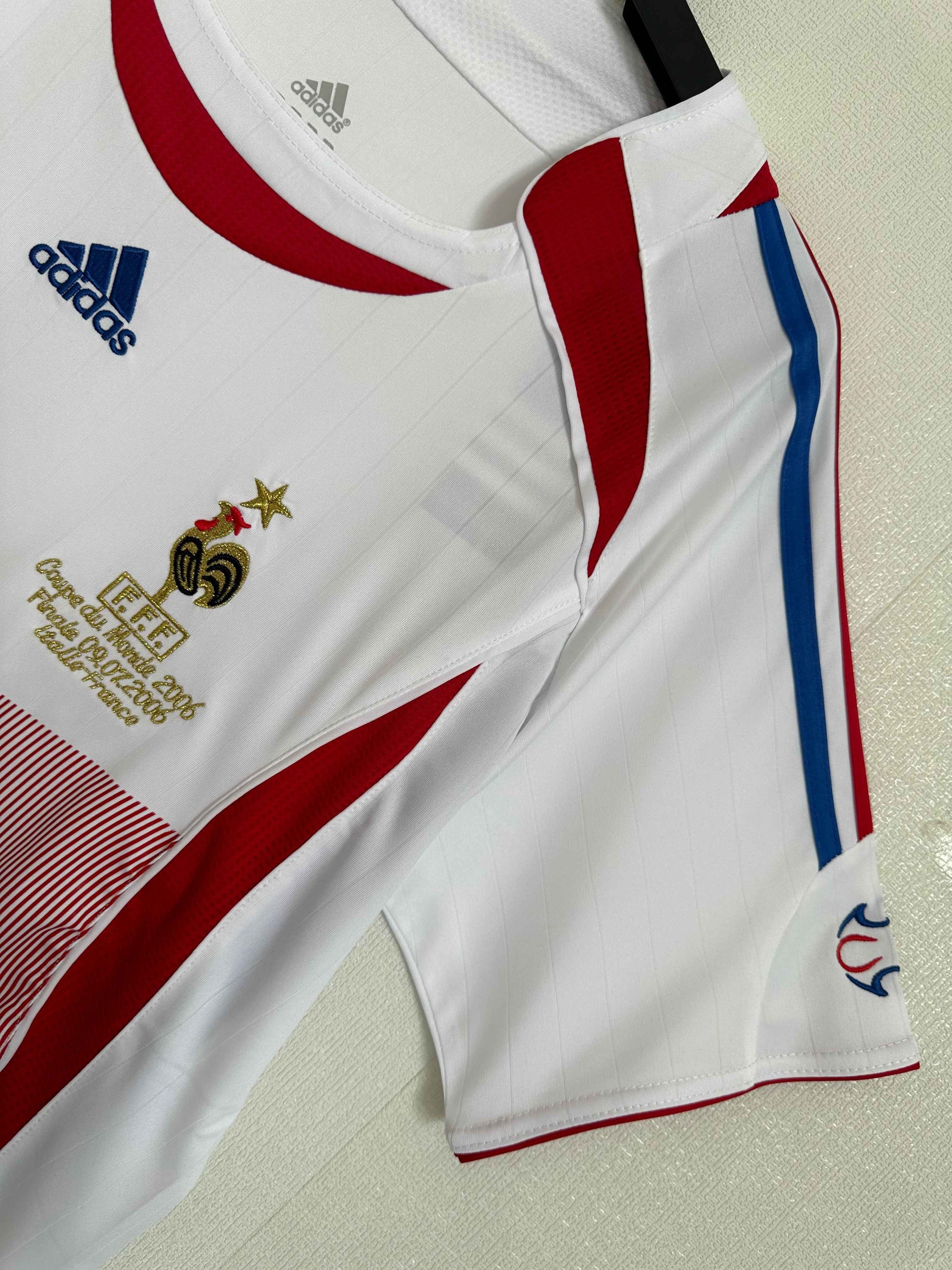 2006-07 France Away Shirt - Retro Classic Kits