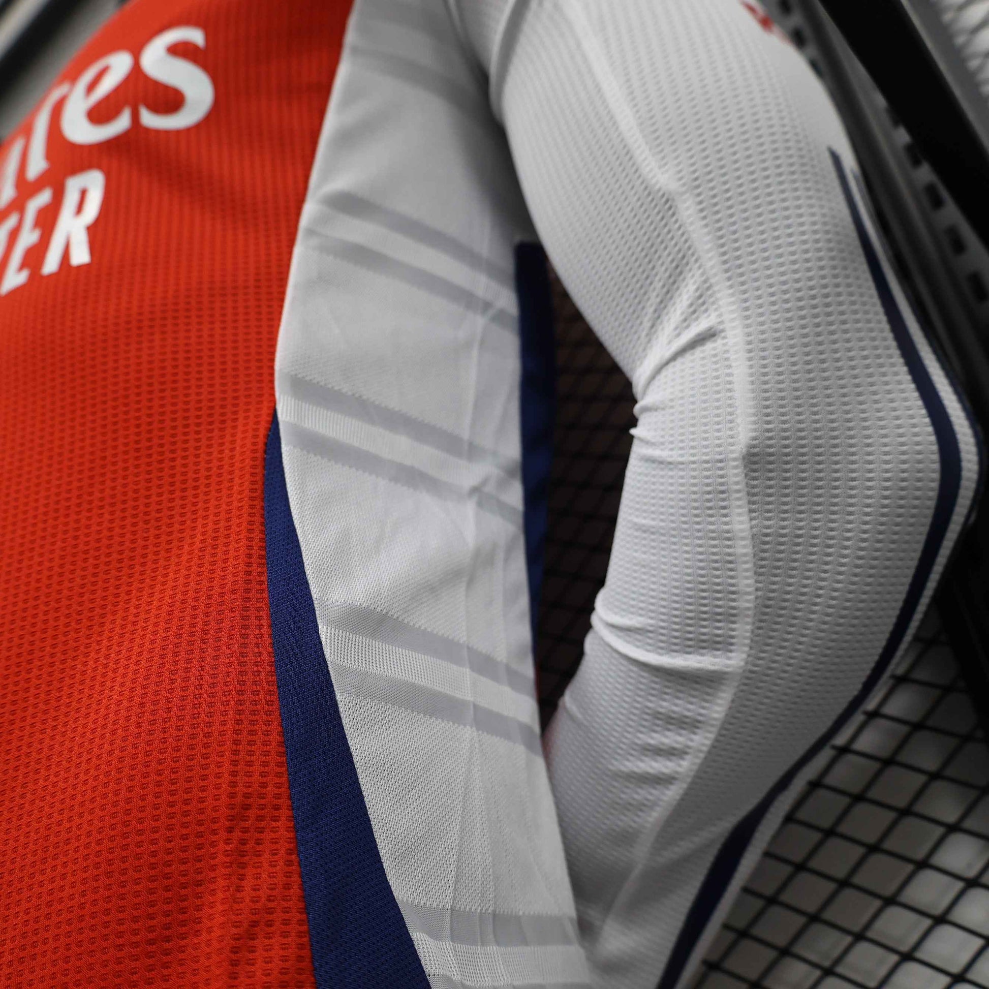 2024-25 Arsenal Home Shirt - Long Sleeve [Player Version] - Retro Classic Kits