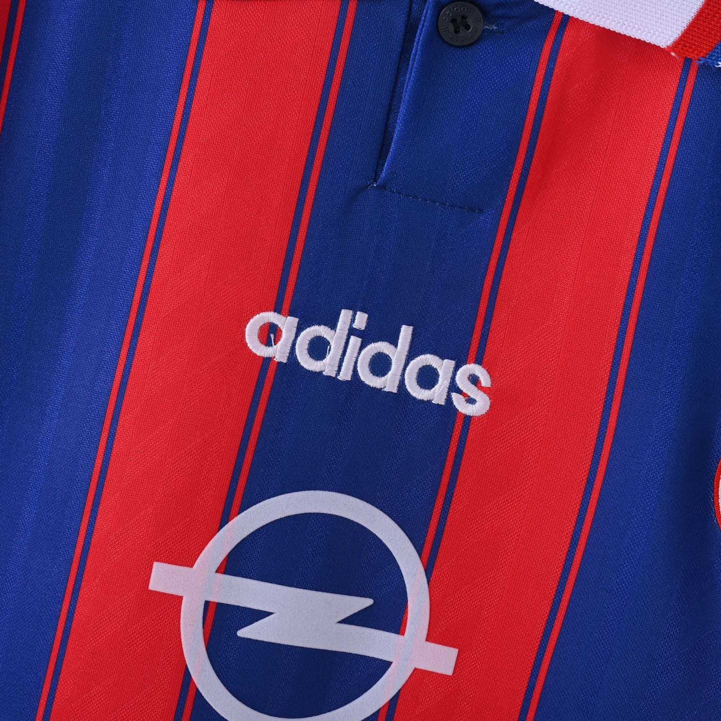 1995-97 Bayern Munich Home Kit