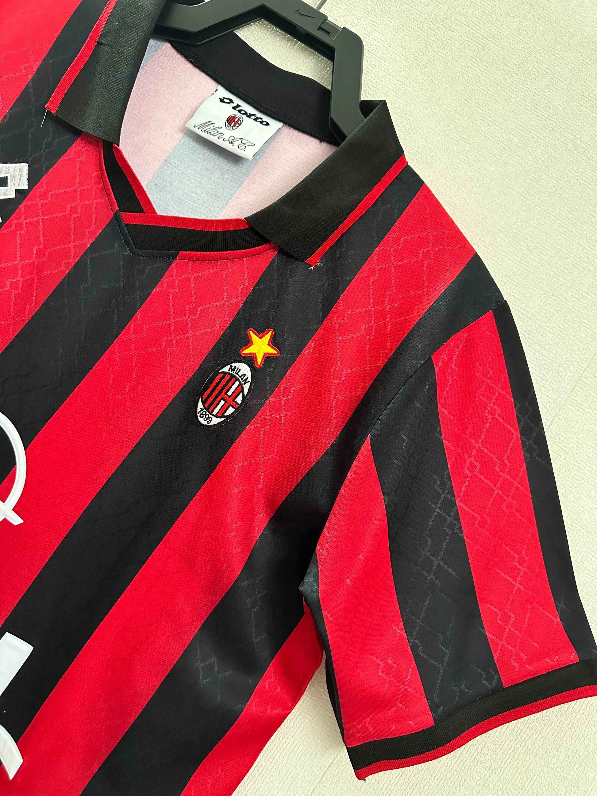 1995-96 AC Milan Home Shirt - Retro Classic Kits