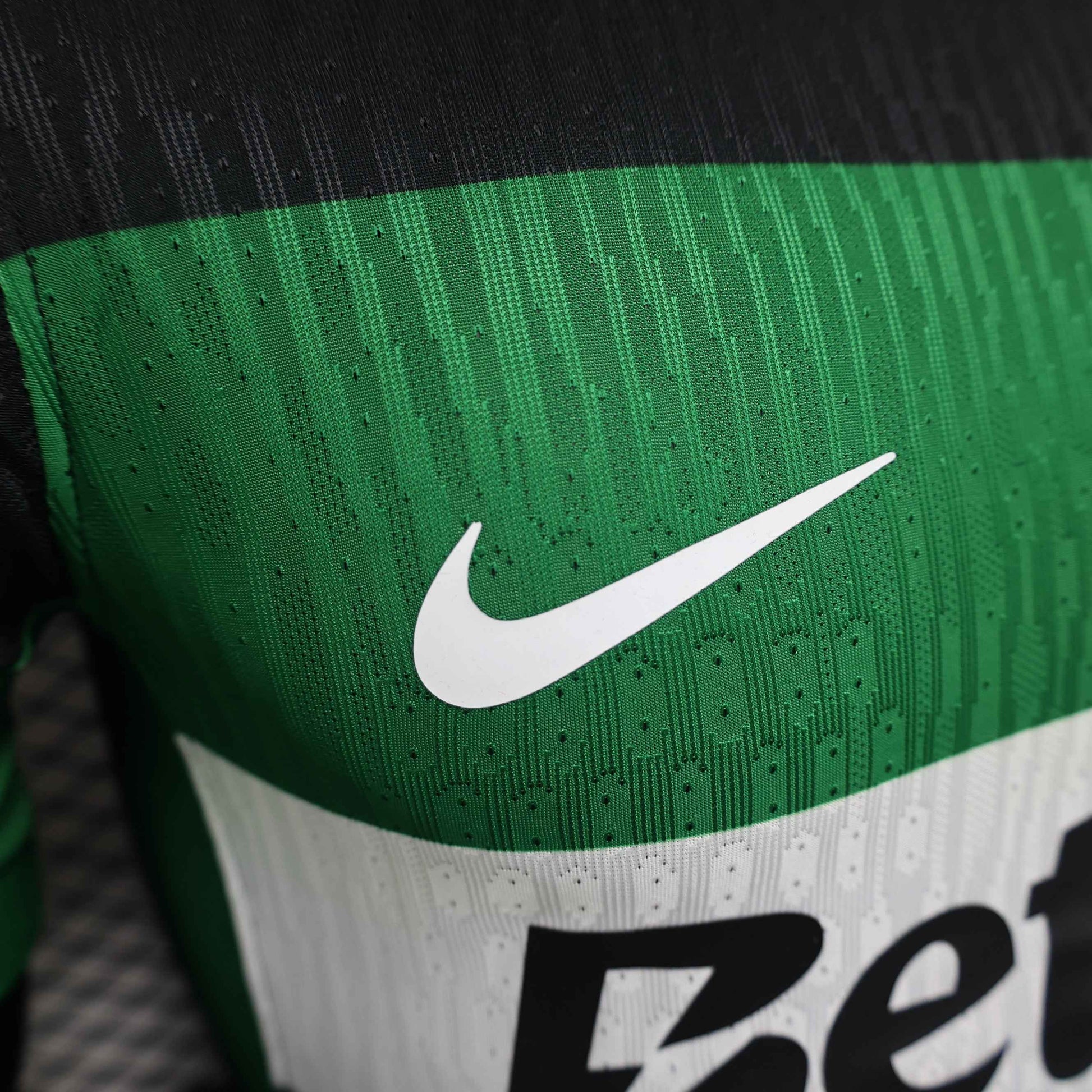 2024-25 Sporting CP Home Shirt [Player Version] - Retro Classic Kits