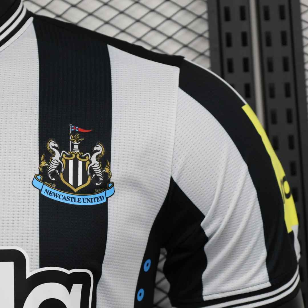 2023-24 Newcastle United Home Shirt - Retro Classic Kits