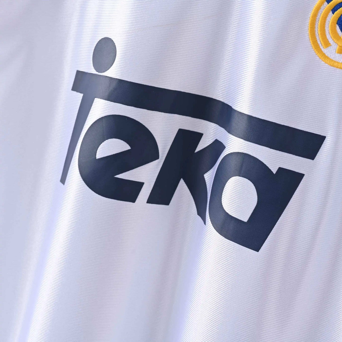 1998-00 Real Madrid Home Kit - Retro Classic Kits