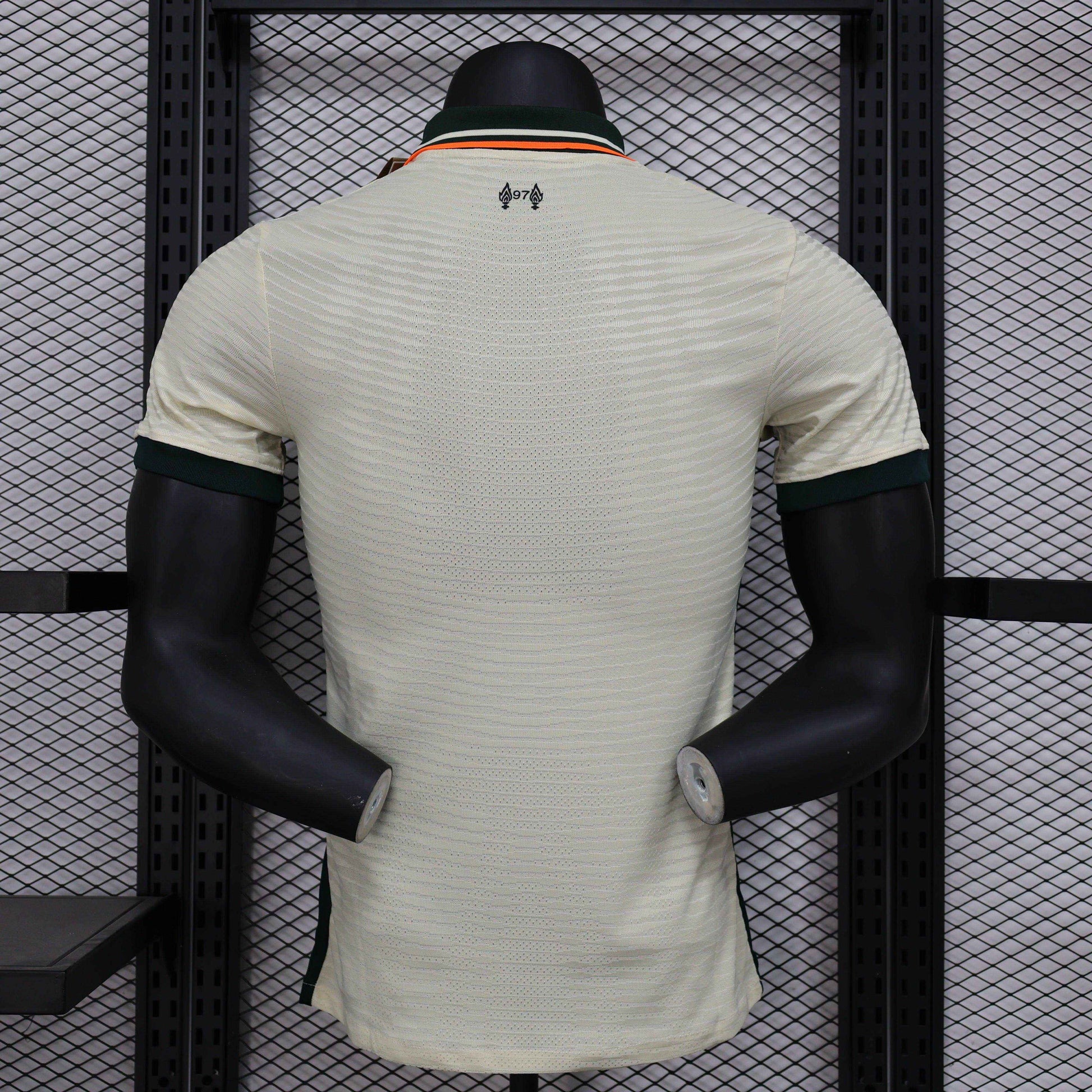 2021-22 Liverpool Away Shirt - Retro Classic Kits