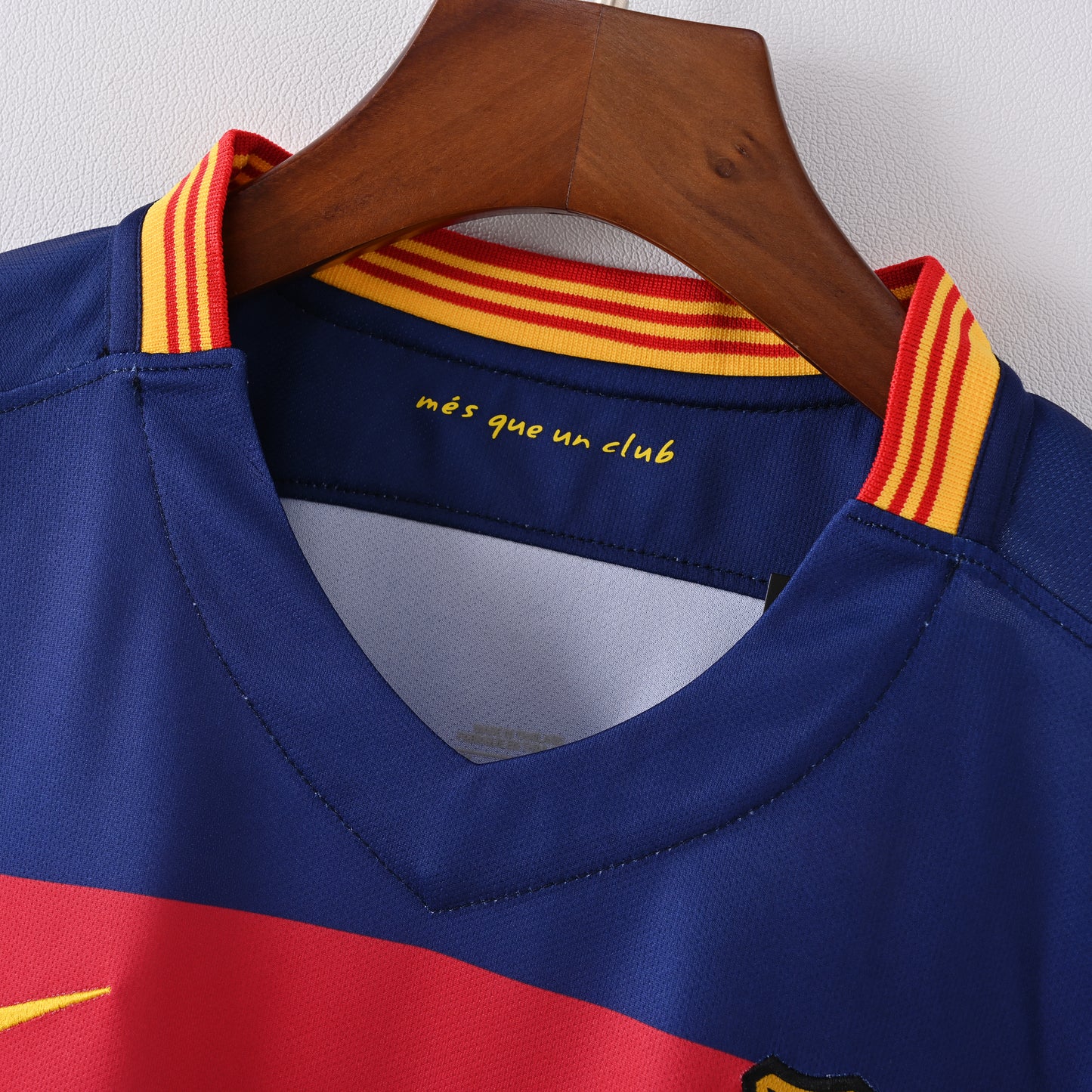 2015-16 FC Barcelona Home Shirt - Retro Classic Kits