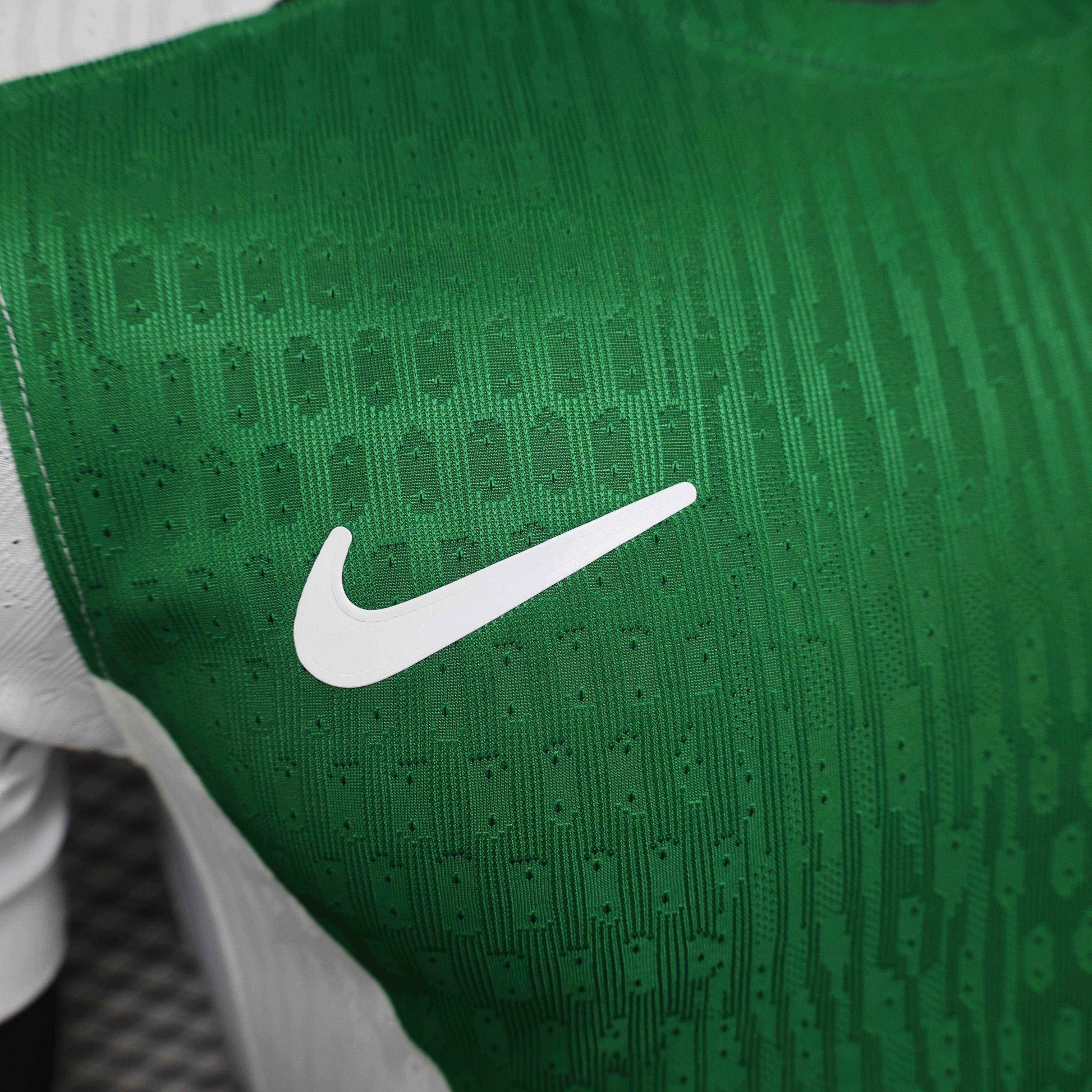 2024-25 Sporting CP Shirt - Classic Stromp [Player Version] - Retro Classic Kits
