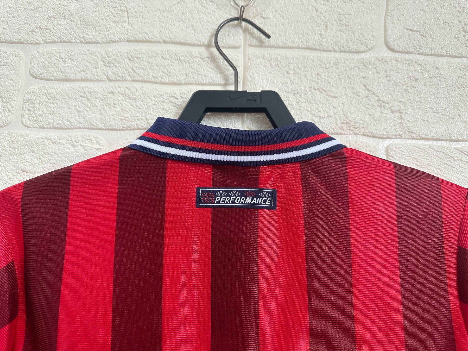 1998 England Away Shirt - Retro Classic Kits